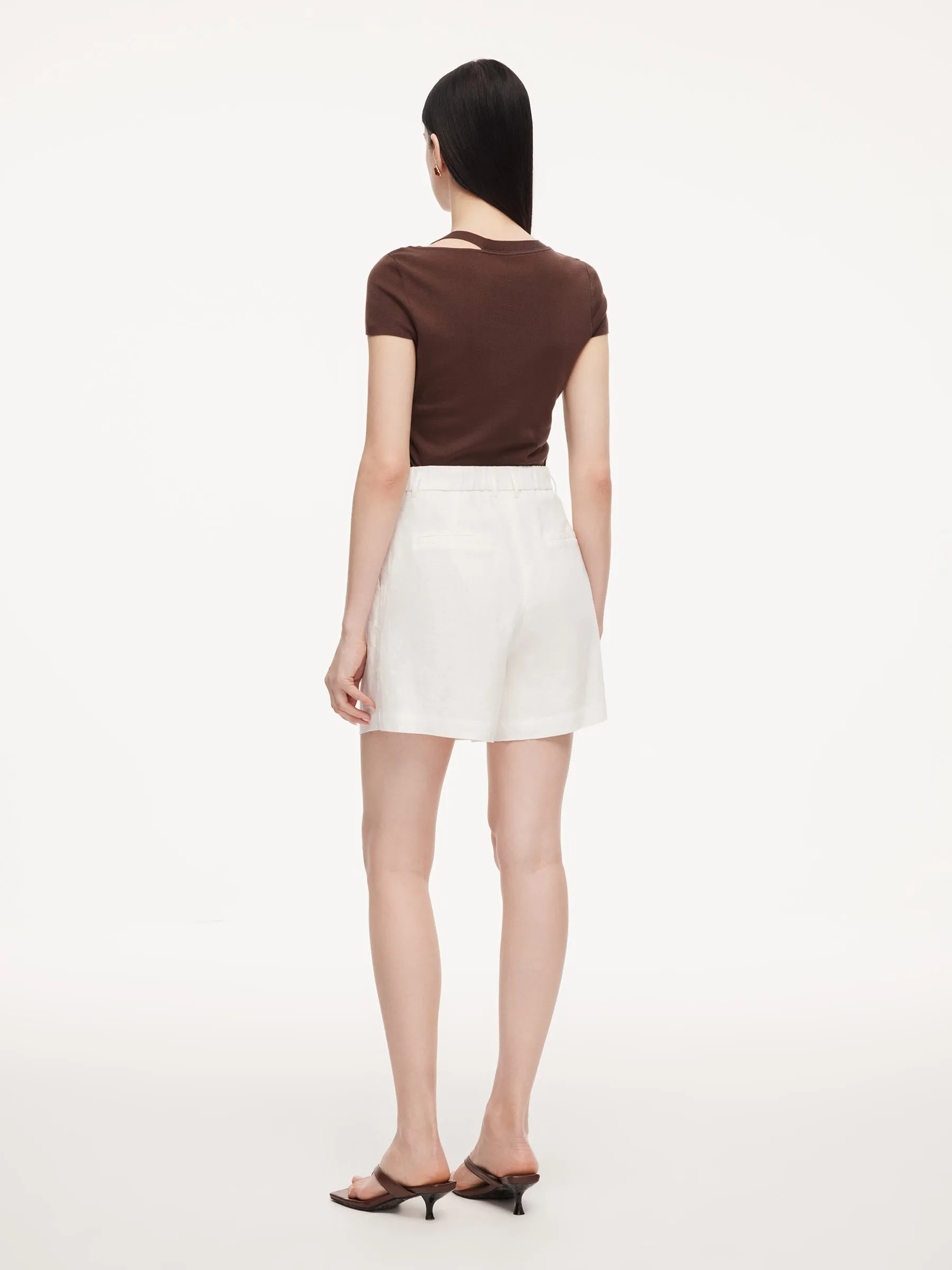 100% Linen Women A-Line Shorts sold by Goelia product image thumbnail 3