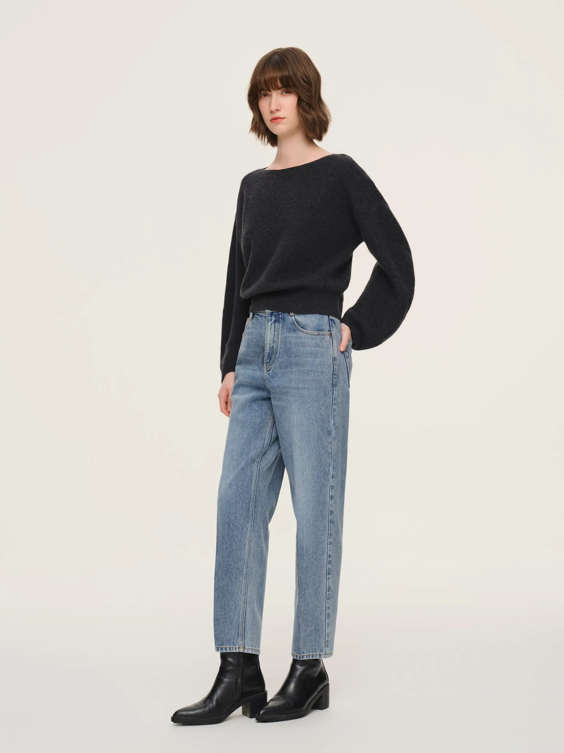 100% Cotton Denim Women Tapered Ankle Jeans sold by Goelia product image thumbnail 4