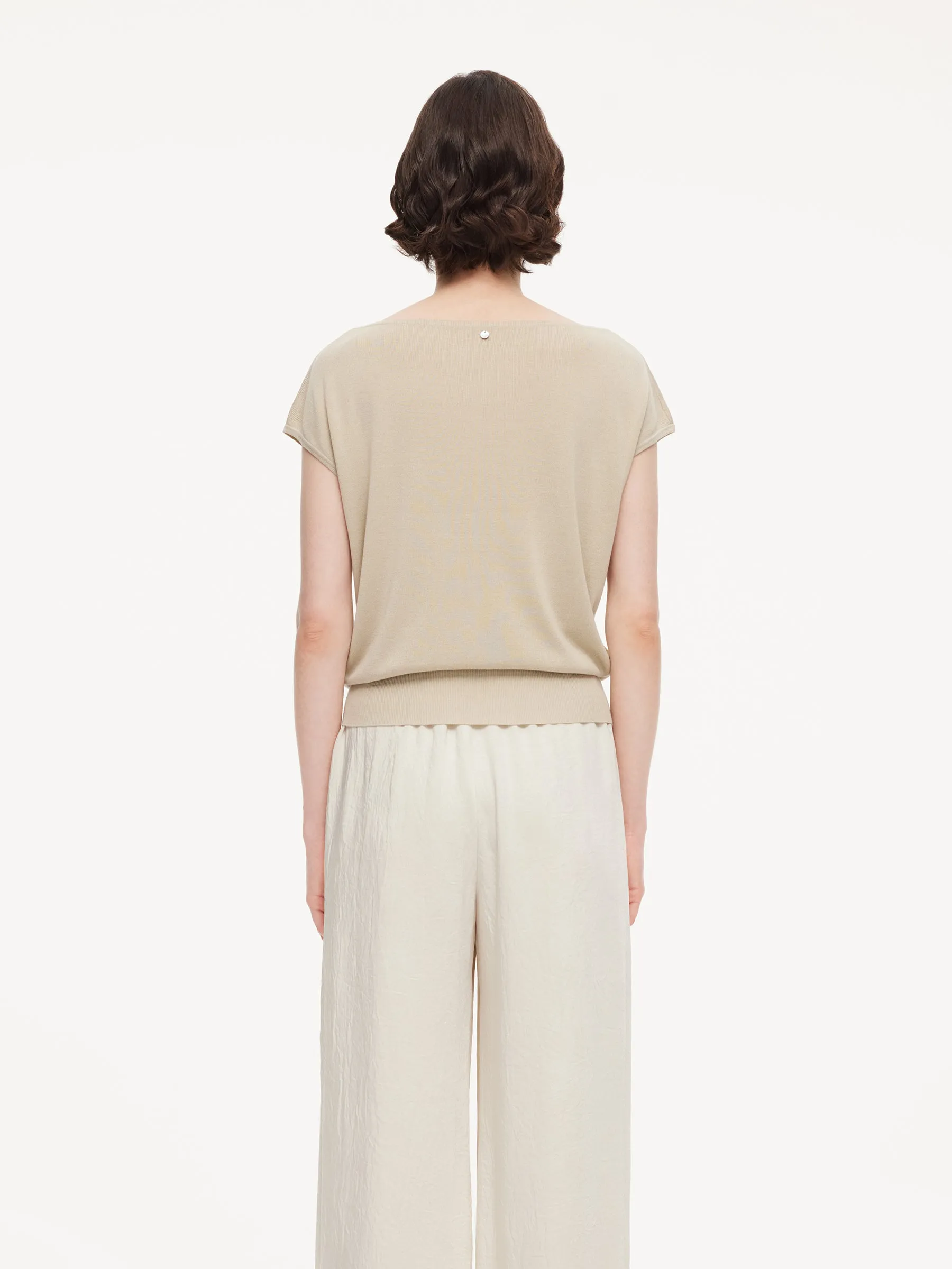 Tencel Mulberry Silk Blend Women Knit Top With Detachable Necklace sold by Goelia product image thumbnail 4