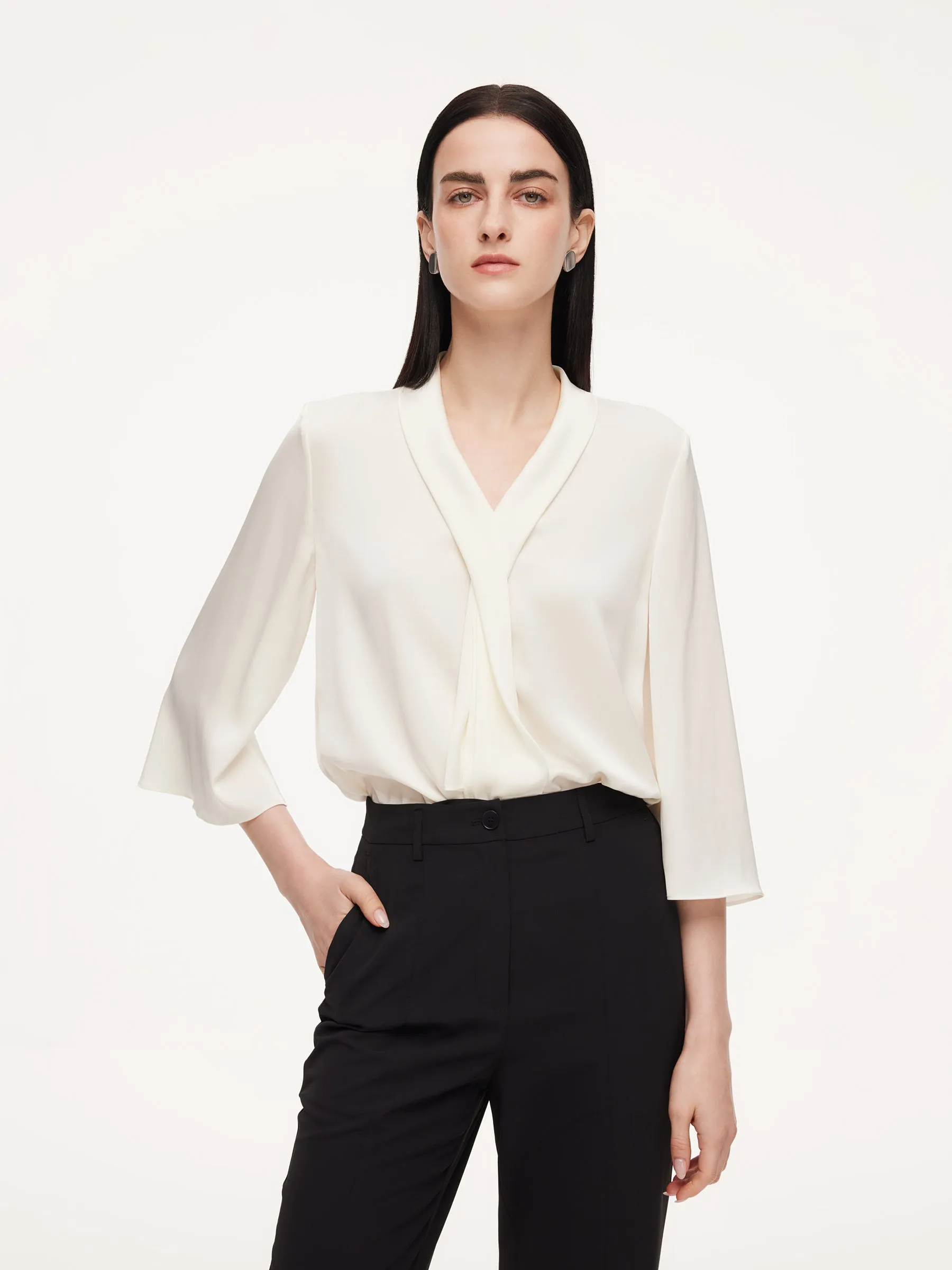 22MM Mulberry Silk Tie Neck Women 3/4 Sleeve Blouse sold by Goelia