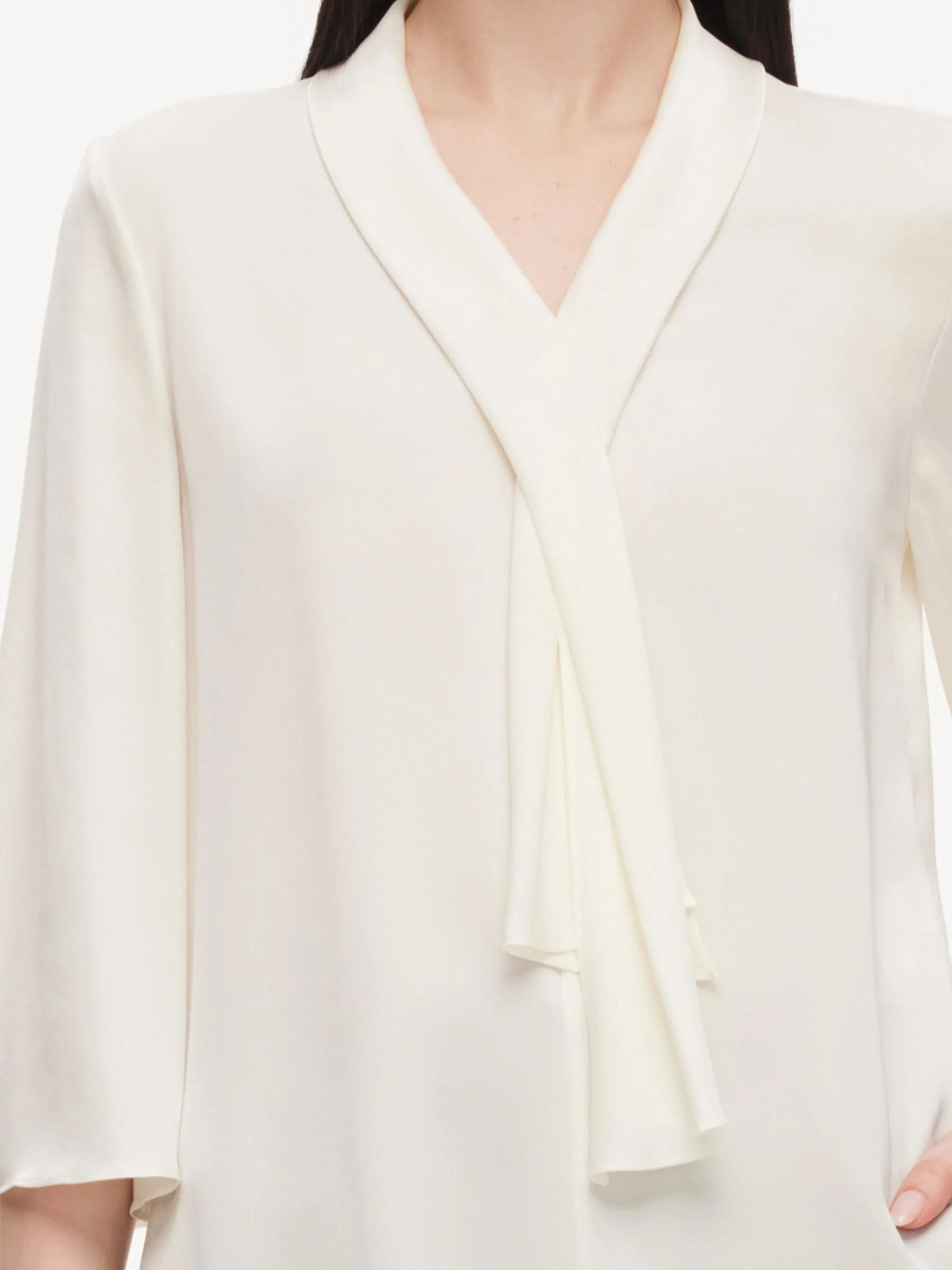 22MM Mulberry Silk Tie Neck Women 3/4 Sleeve Blouse sold by Goelia product image thumbnail 5