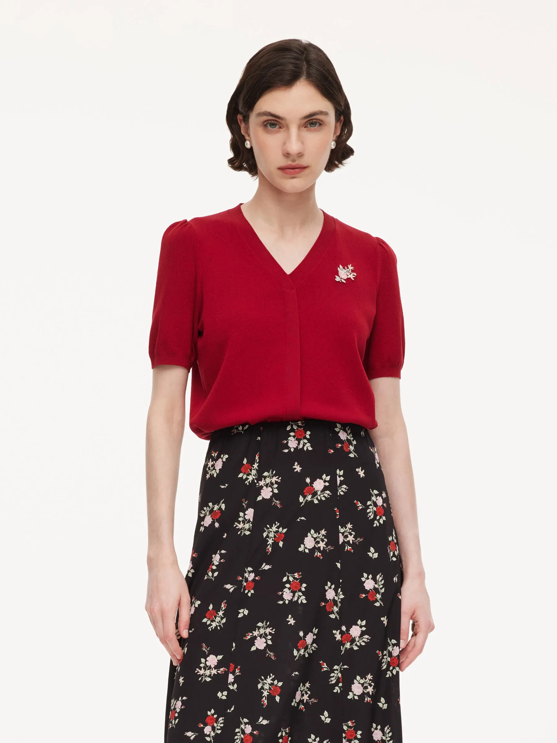 Tencel Blend Floral Embroidered Women Knit Top sold by Goelia product image thumbnail 3