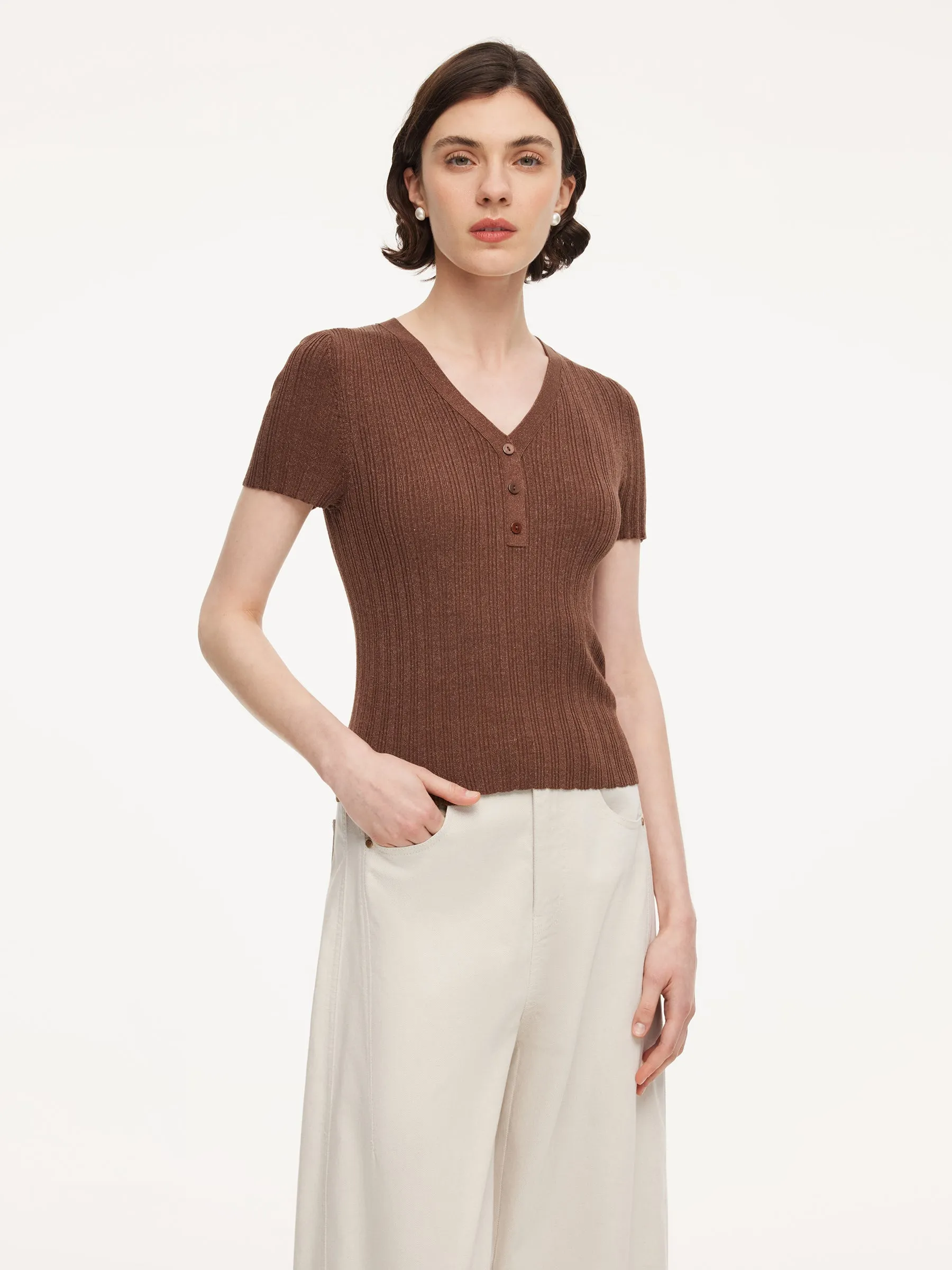 Tencel Blend V-Neck Women Glittering Knit Top sold by Goelia product image thumbnail 5
