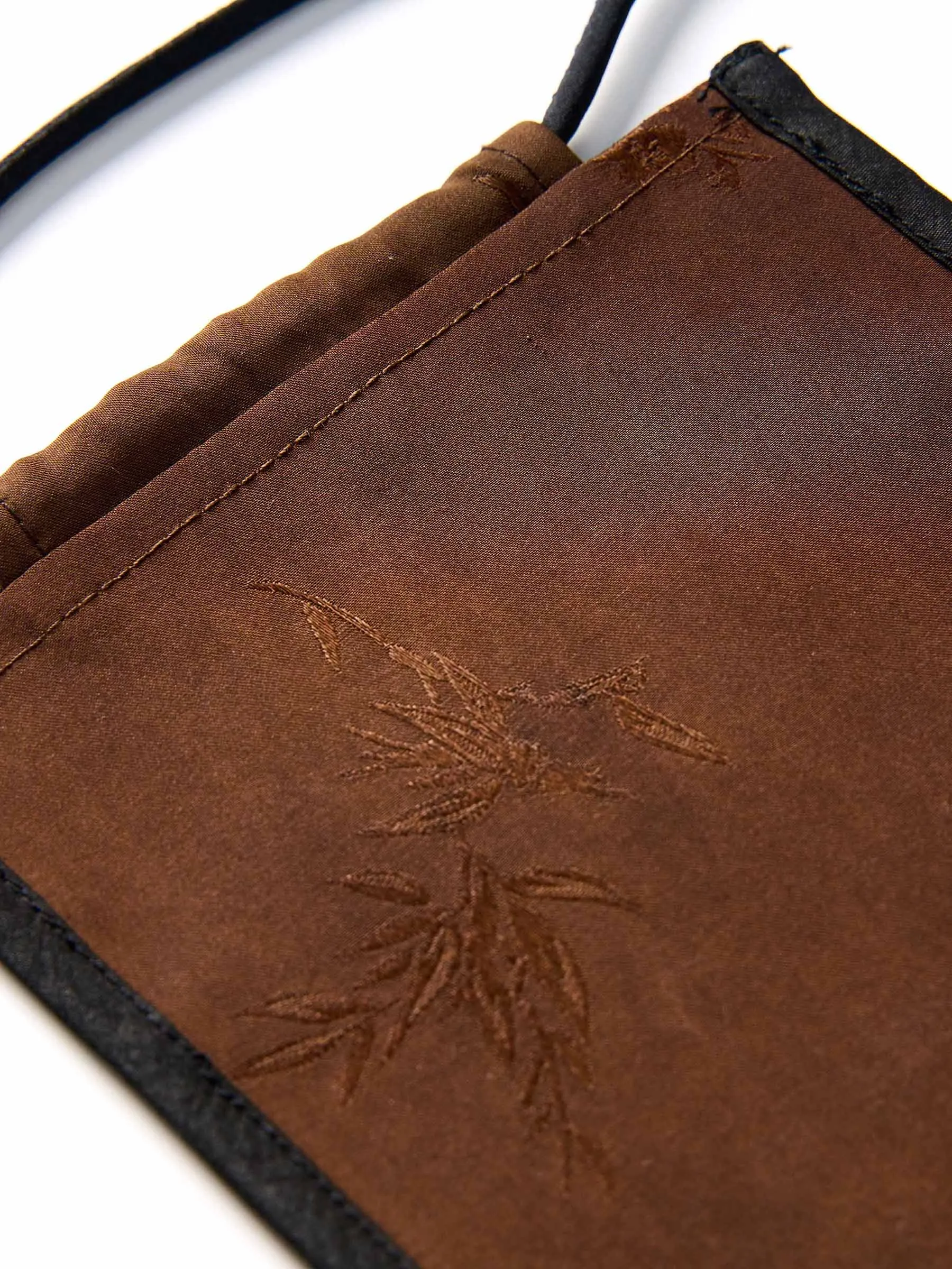 Dual-Color Gambiered Canton Gauze Crossbody Phone Bag sold by Goelia product image thumbnail 2