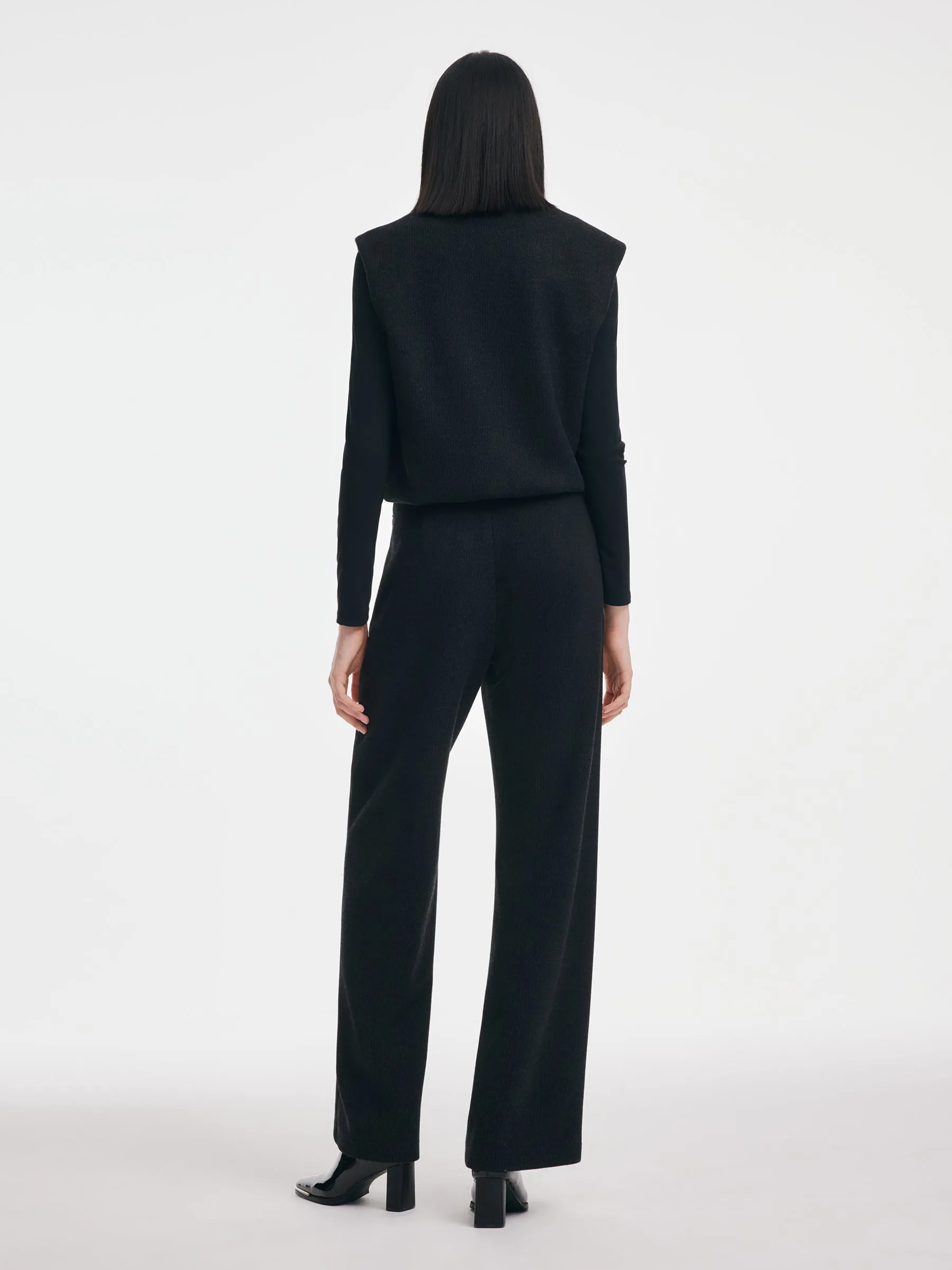 Ribbed Mock Neck Knit Top & Tank & Pants Three-Piece Set sold by Goelia product image thumbnail 3
