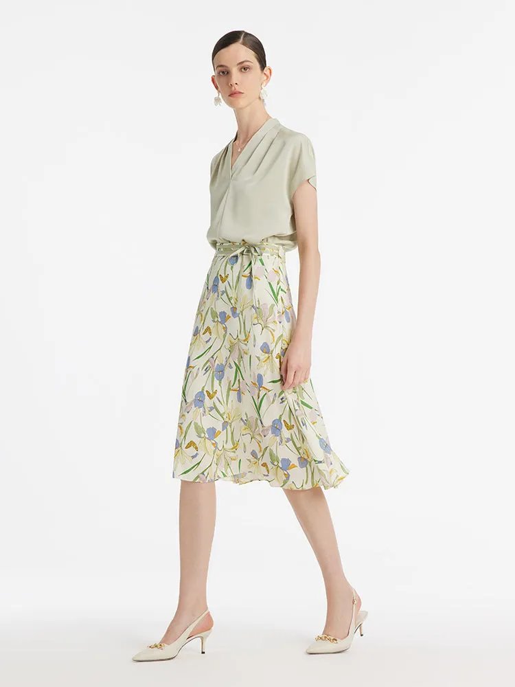 22 Momme Mulberry Silk V-Neck Pleated Women Top sold by Goelia product image thumbnail 3