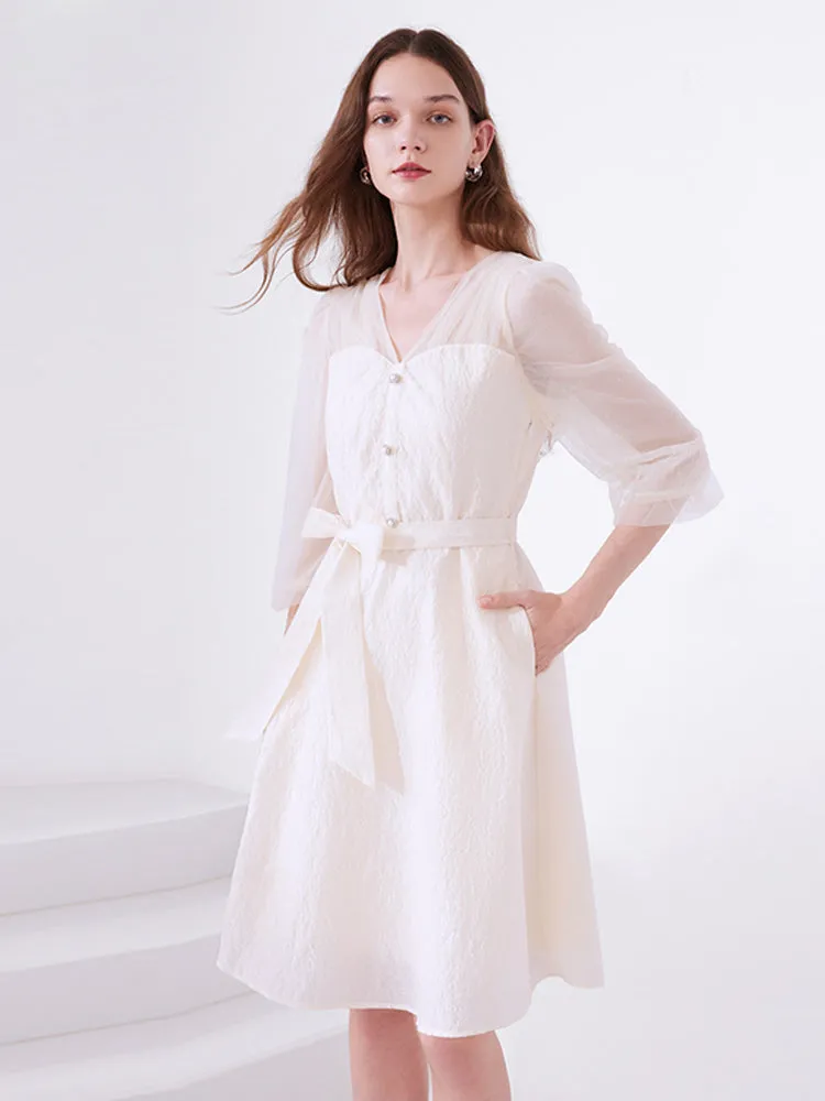 White Mesh Half-Sleeve V-Neck Jacquard Midi Dress sold by Goelia product image thumbnail 3