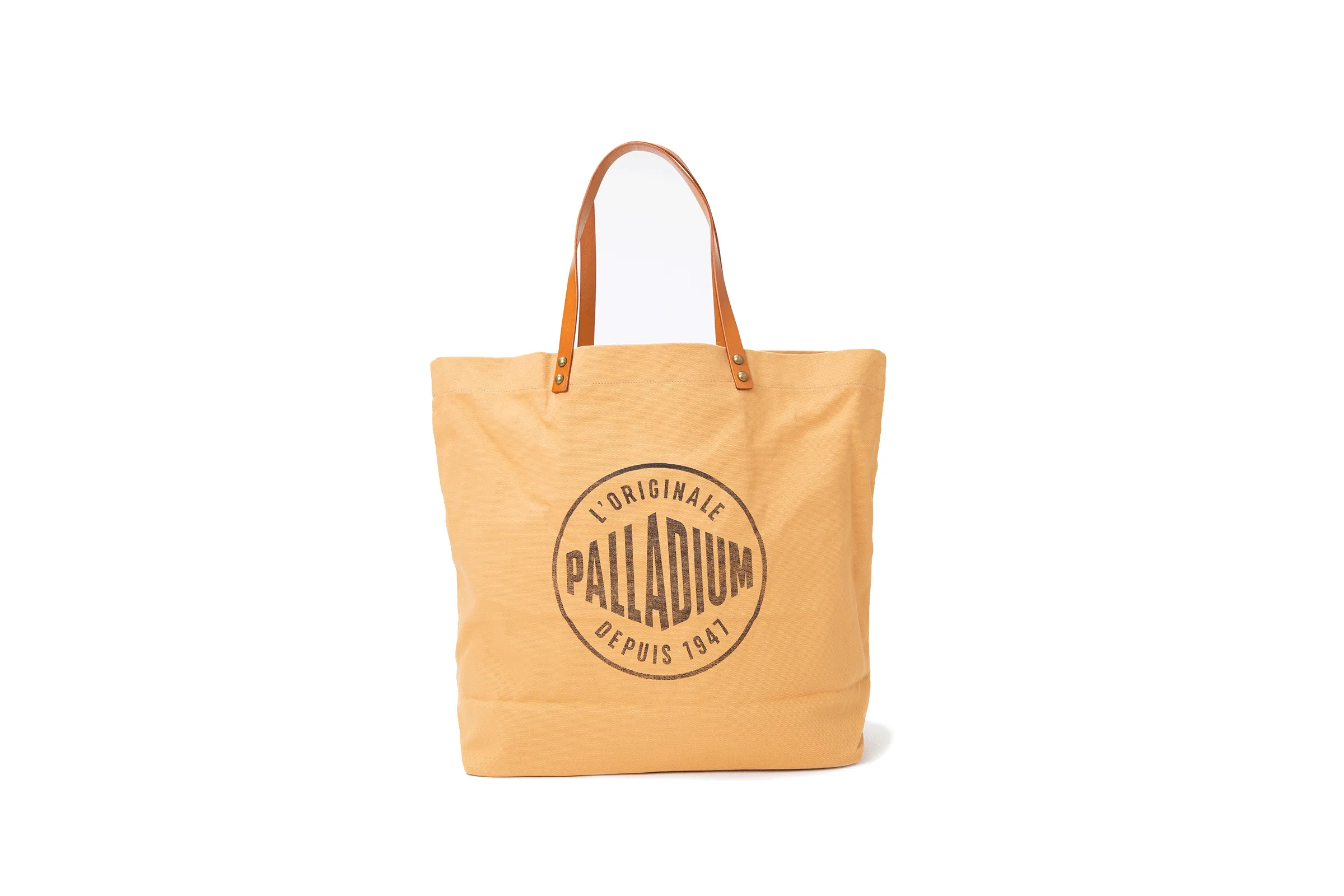 BG587-259 | ROUND LOGO TOTE BAG | CAMEL sold by Palladium Boots