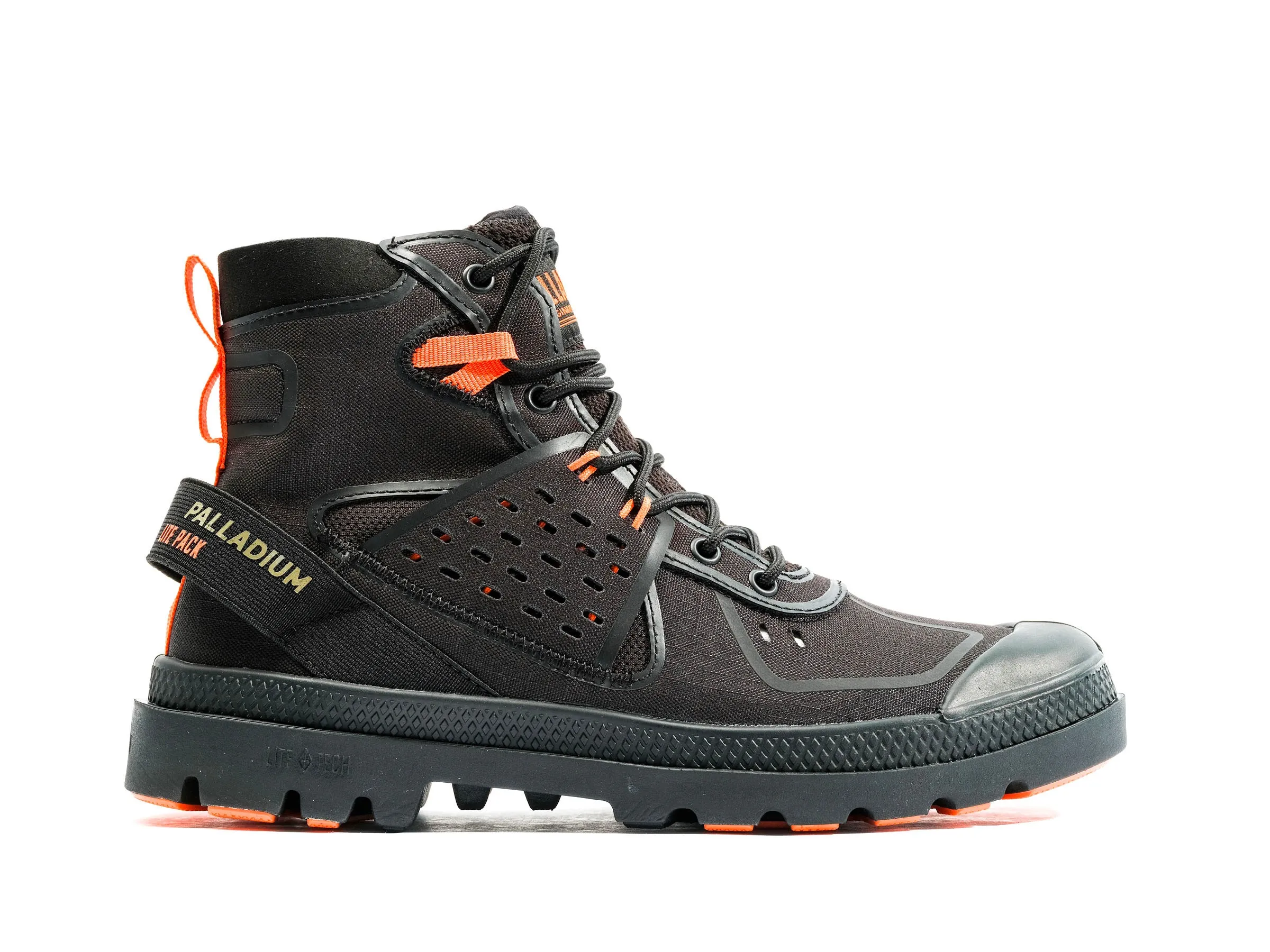 78600-008-M | PAMPA LITE + PACK | BLACK sold by Palladium Boots