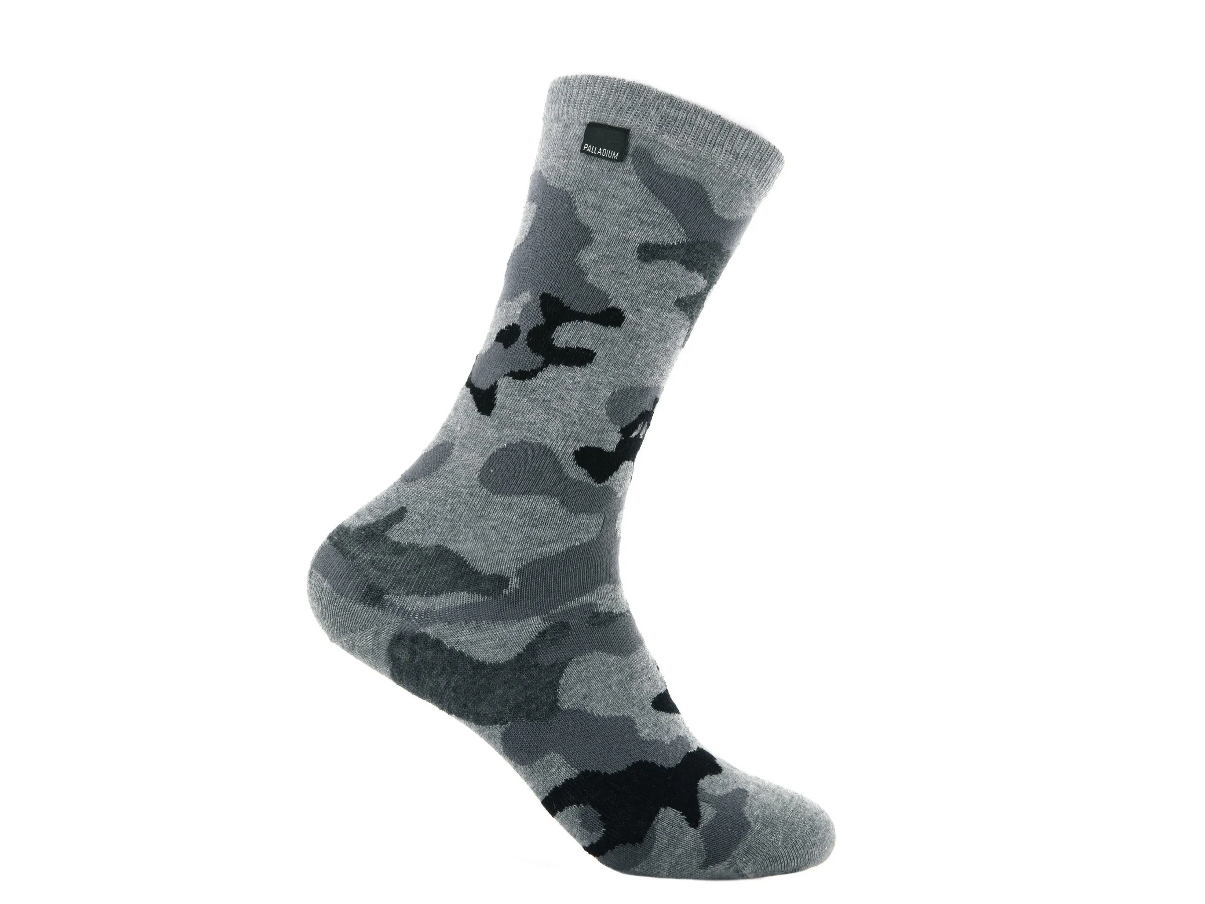 SX9113-060 | WOMEN'S CREW CAMO | GREY sold by Palladium Boots