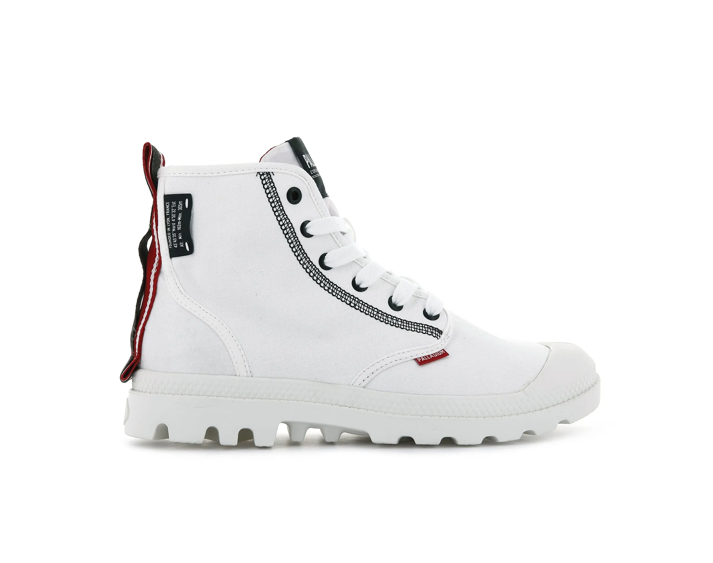 77215-116-M | PAMPA DARE 2 SURVIVE | STAR WHITE sold by Palladium Boots