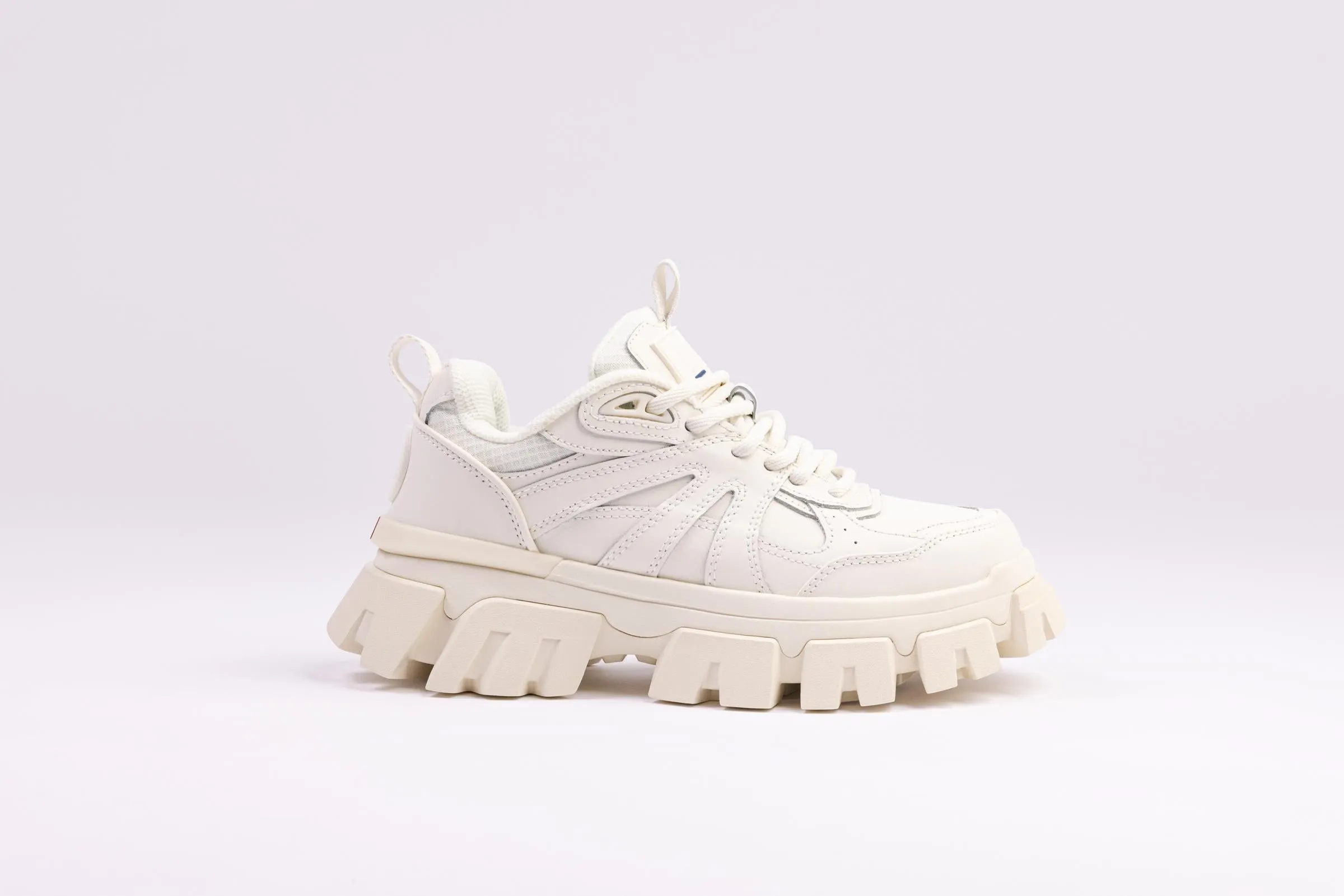 98633-101-M | WOMENS PALLACRUMP CHUNKY | WHITE /WHITE sold by Palladium Boots