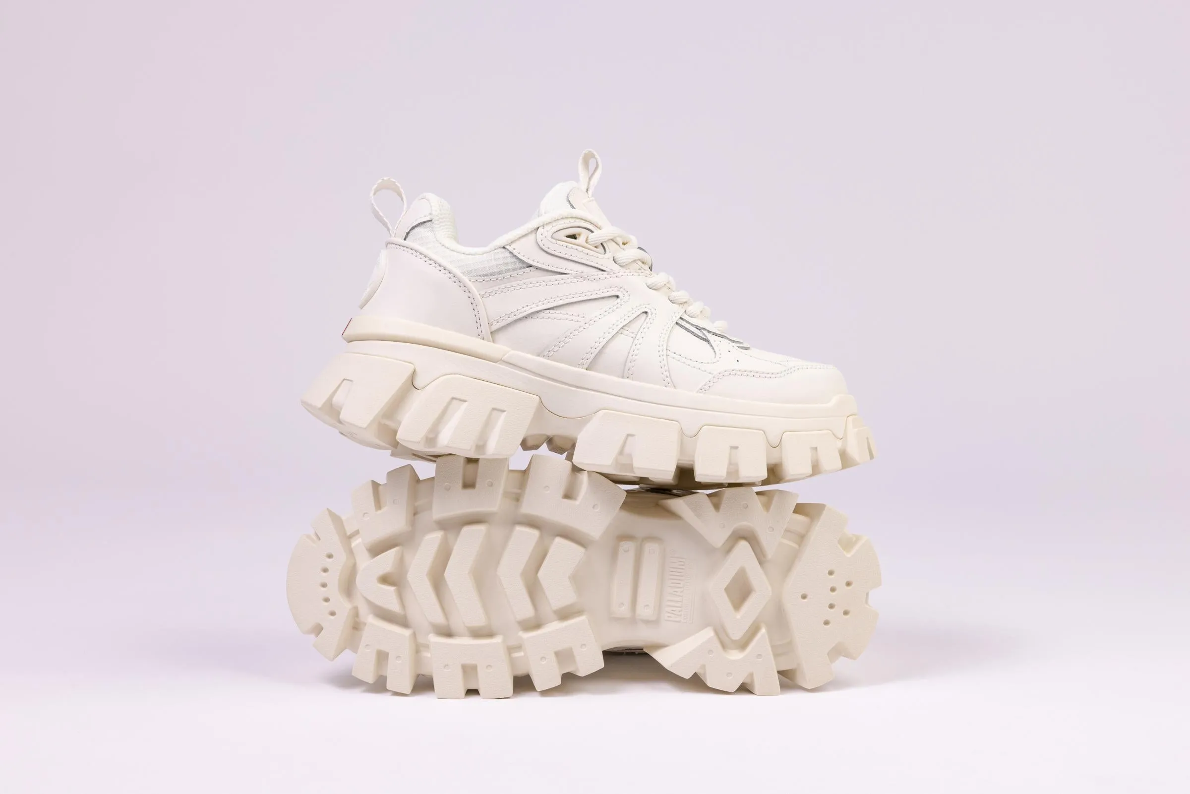 98633-101-M | WOMENS PALLACRUMP CHUNKY | WHITE /WHITE sold by Palladium Boots product image thumbnail 5