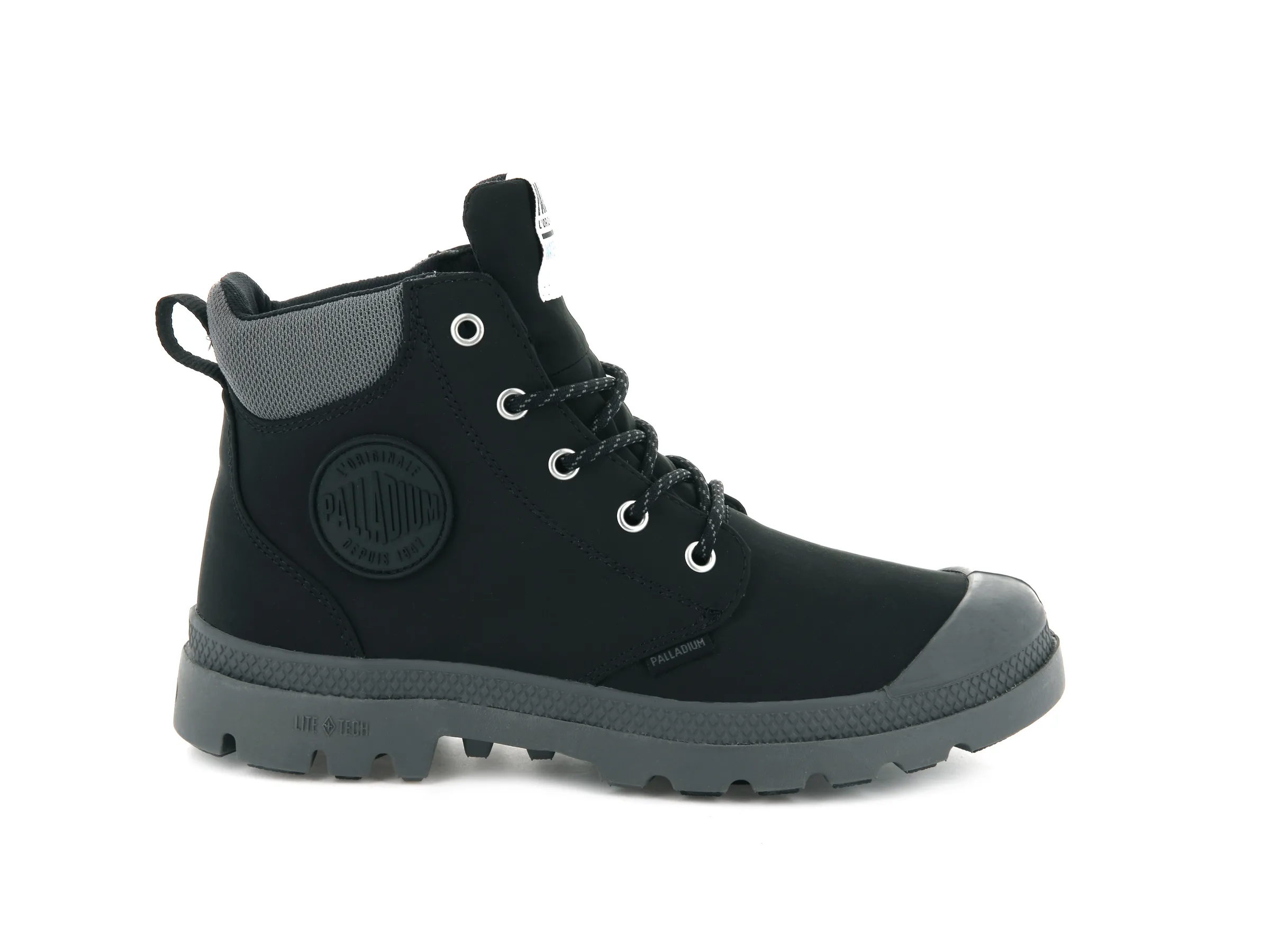 76259-008-M | PAMPA LITE + CUFF WP | BLACK sold by Palladium Boots