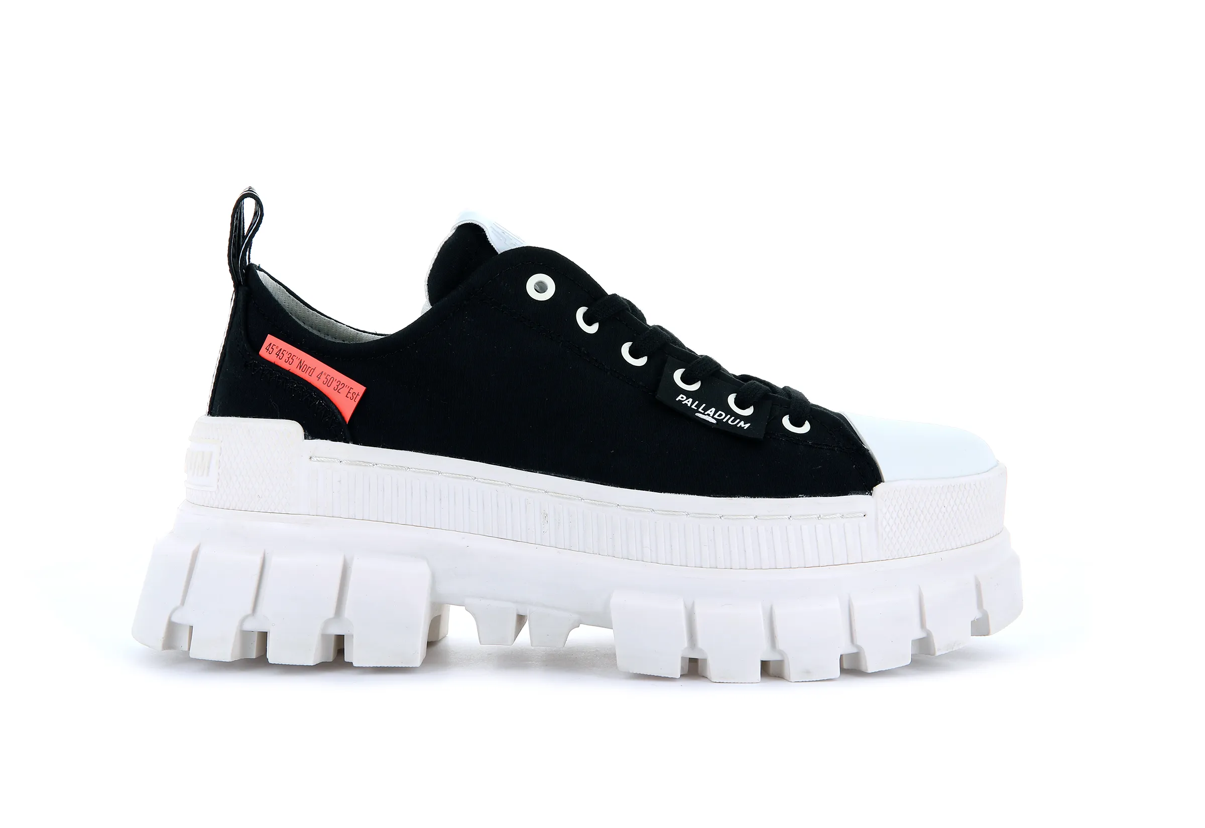 97243-016-M | REVOLT LO TX | BLACK/MARSHMALLOW sold by Palladium Boots