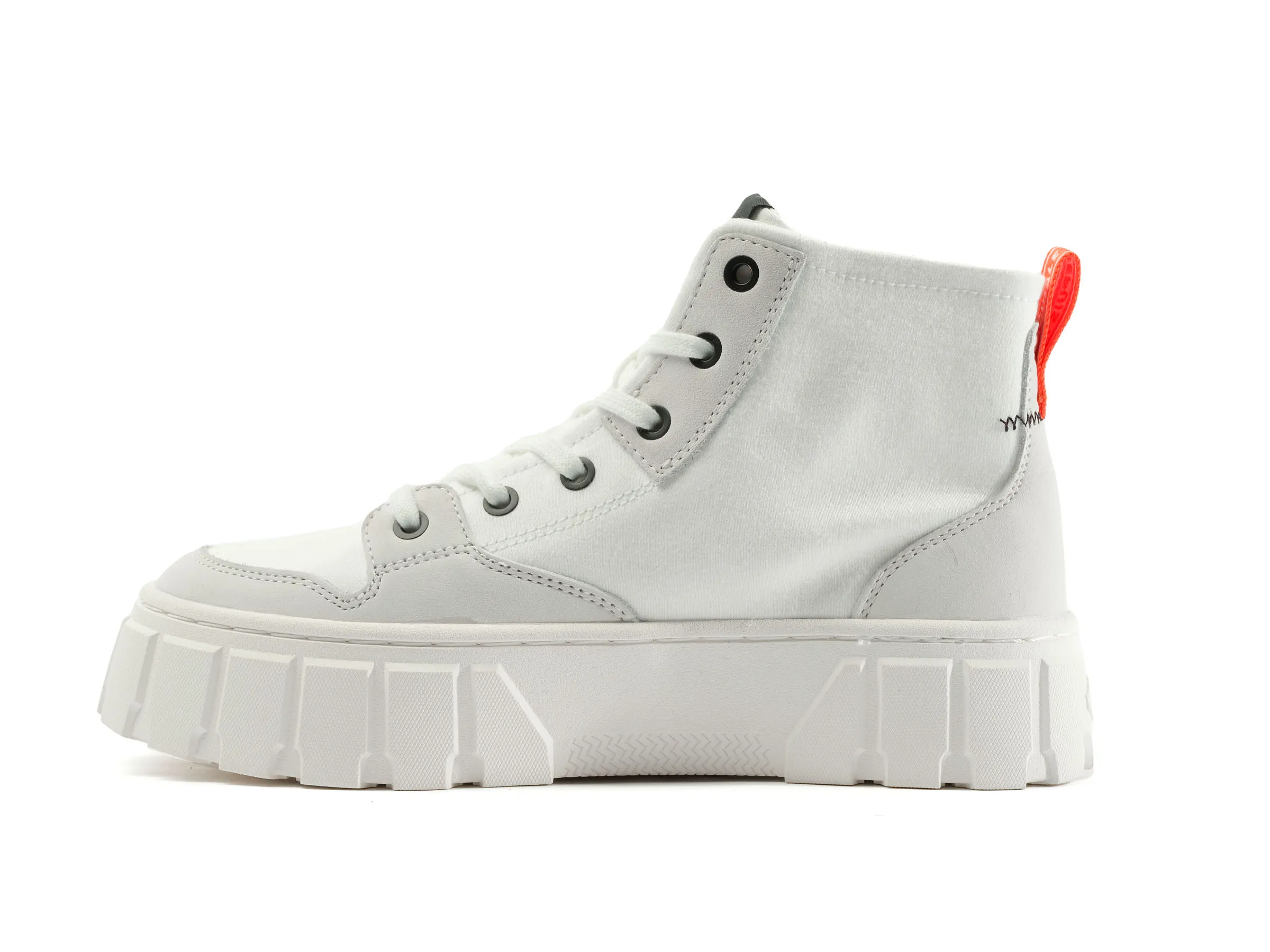 98573-116-M | PALLATOWER HI | STAR WHITE sold by Palladium Boots product image thumbnail 4