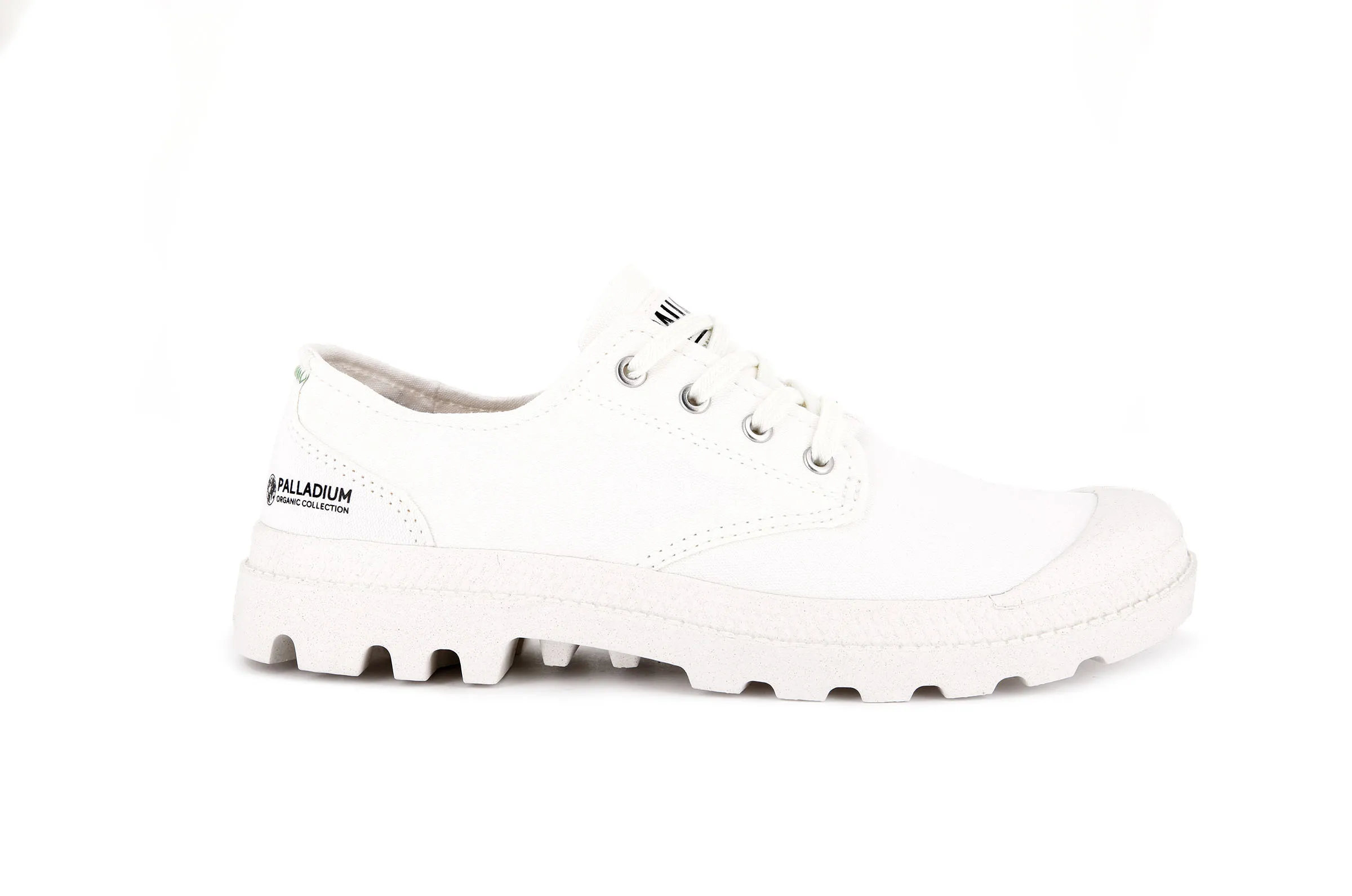 77075-116-M | PAMPA OXFORD ORGANIC II | STAR WHITE sold by Palladium Boots
