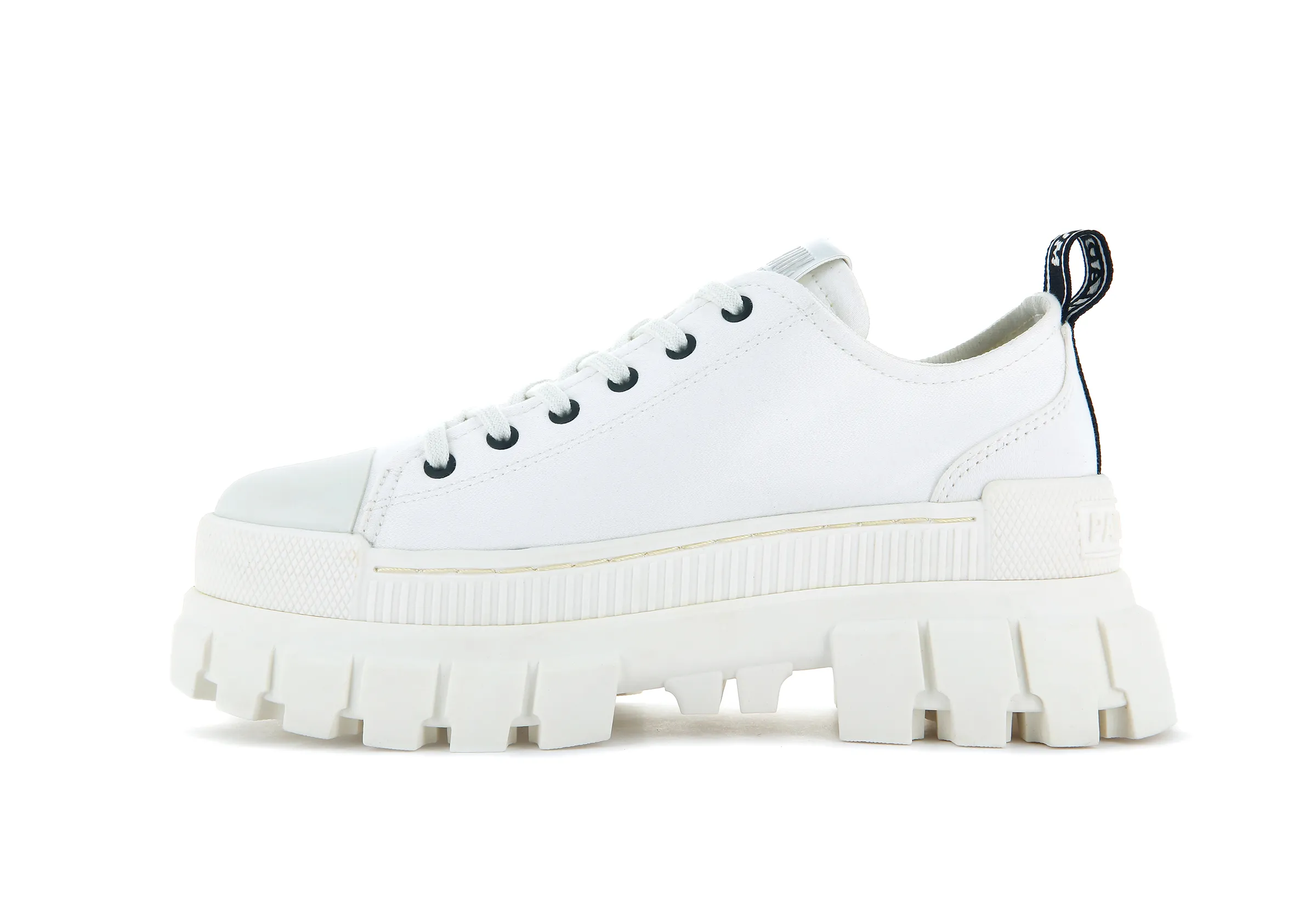97243-116-M | REVOLT LO TX | STAR WHITE sold by Palladium Boots product image thumbnail 4