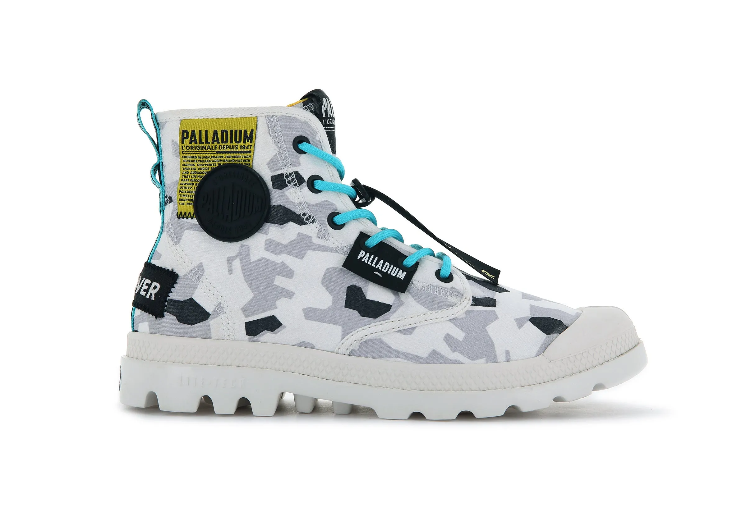 77227-940-M | PAMPA LITE OVERLAB CAMO | GLACIER GRAY CAMO sold by Palladium Boots