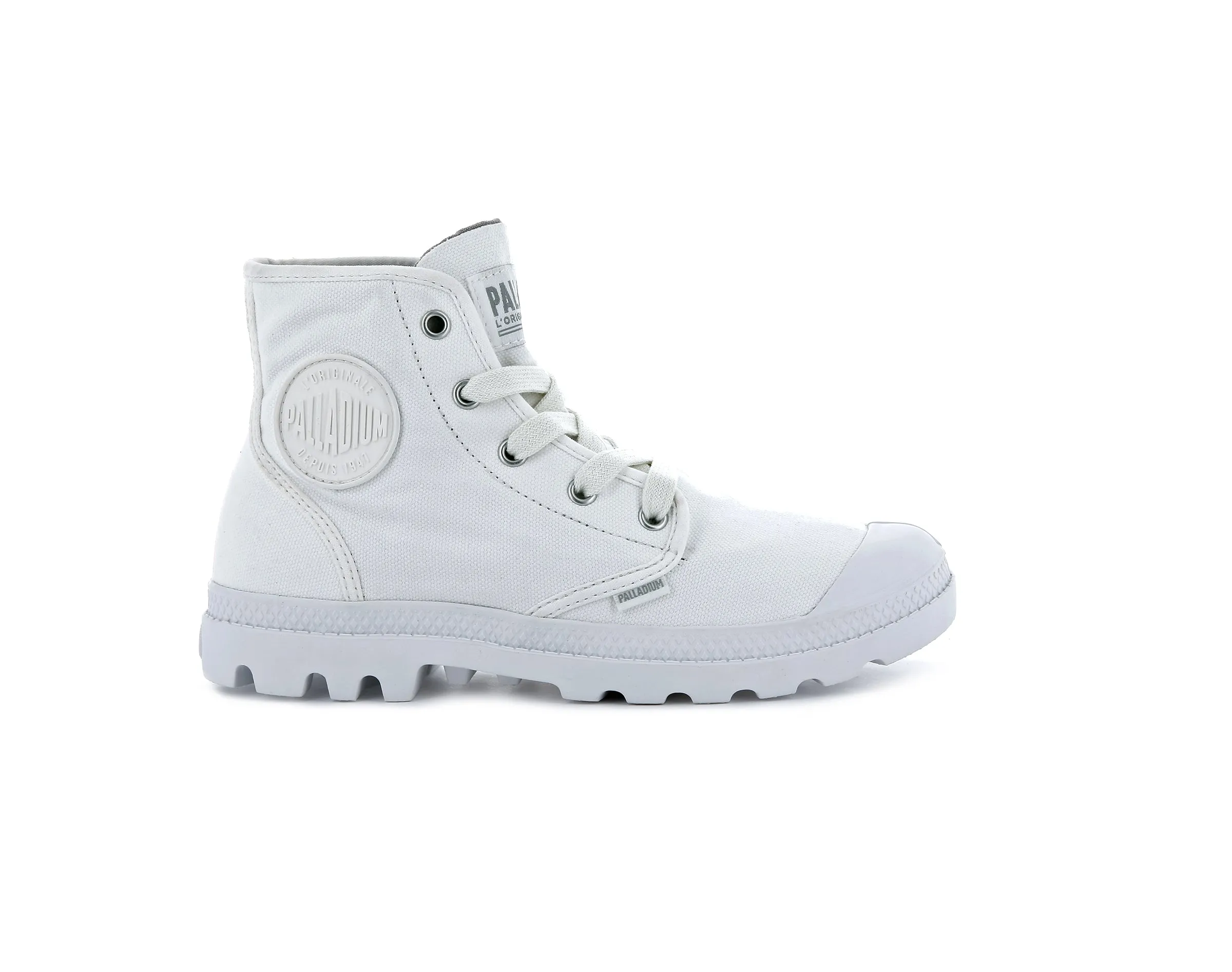 92352-116-M | PAMPA HI | STAR WHITE sold by Palladium Boots