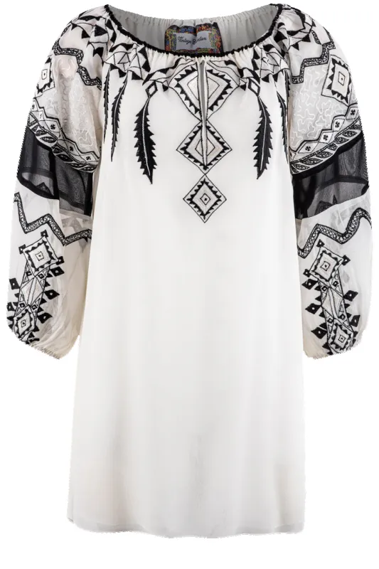 Vintage Collection Black & White Embroidered Tunic made by Pinto Ranch