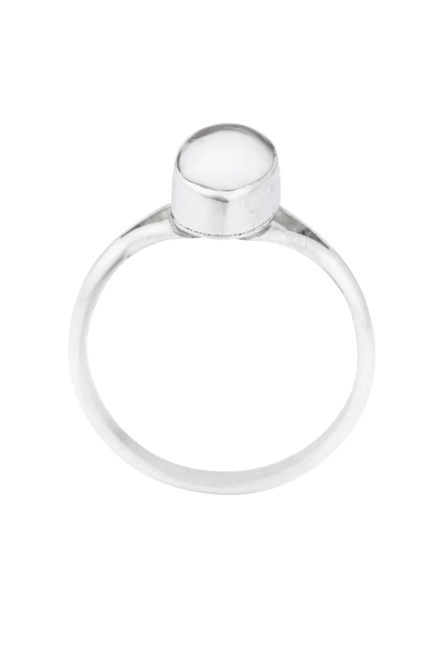 Sterling Silver White Buffalo Oval Ring sold by Pinto Ranch product image thumbnail 2