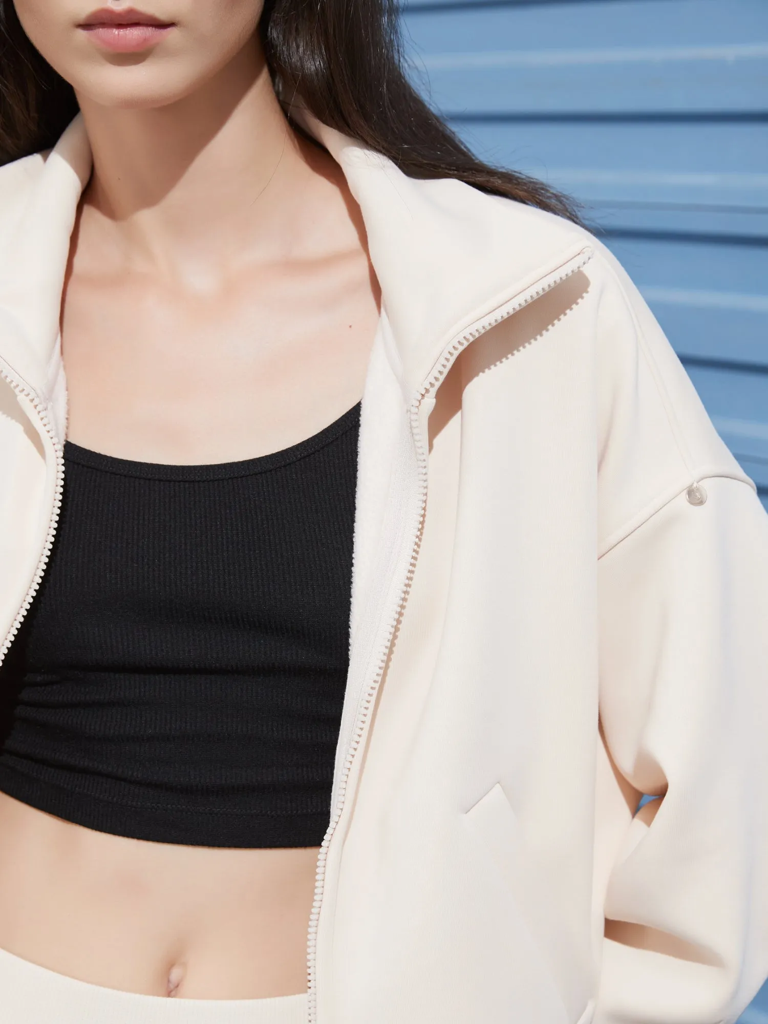 Cubby Mockneck Zip-Up, Cropped sold by Supesu product image thumbnail 5