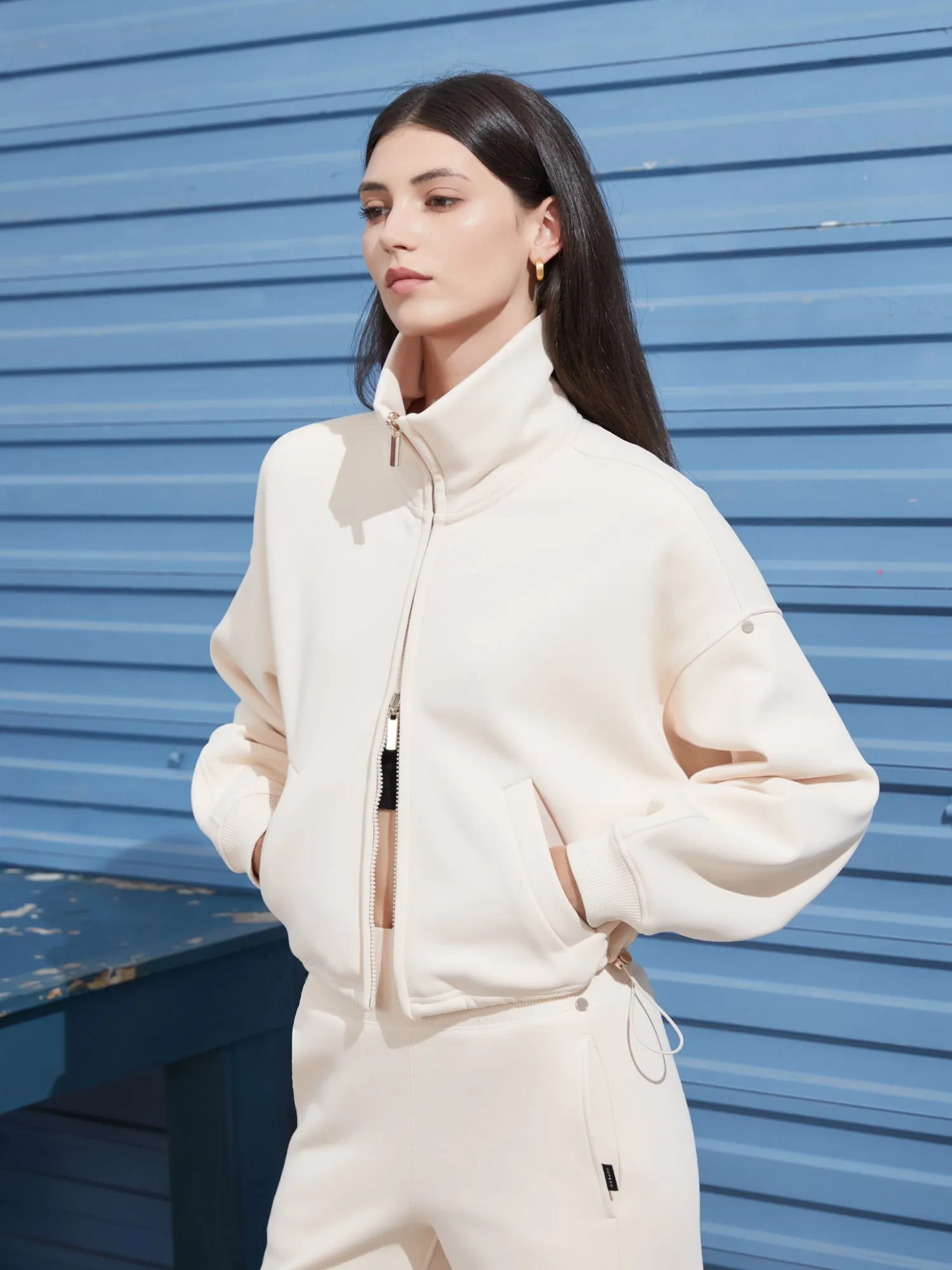 Cubby Mockneck Zip-Up, Cropped sold by Supesu product image thumbnail 2