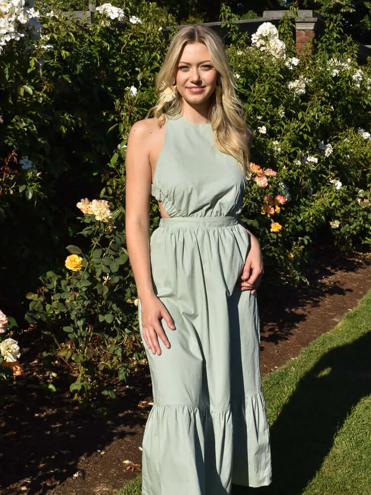 Sage Open Back Maxi Dress - FINAL SALE sold by Confête product image thumbnail 4