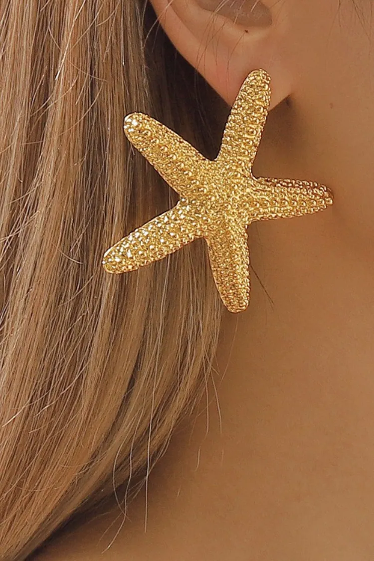 Starfish Gold Earrings sold by Confête product image thumbnail 2