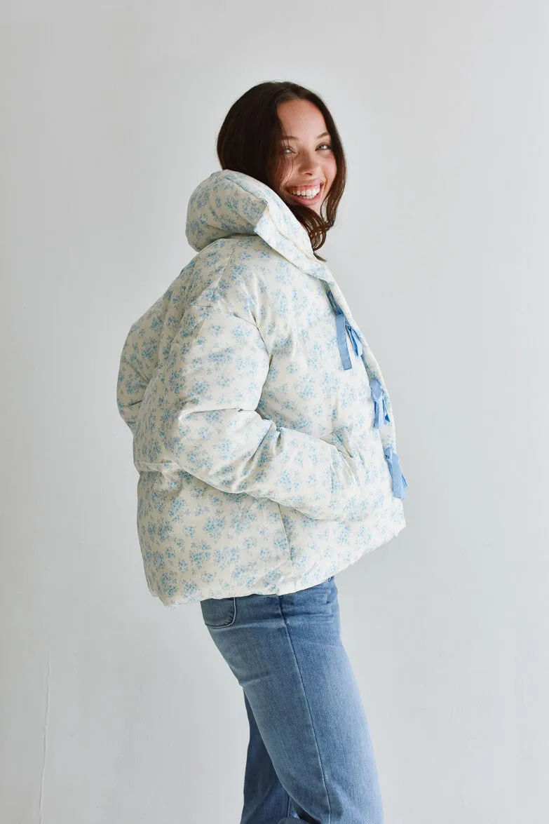 Lark Blue and White Floral Puffer Jacket sold by Confête product image thumbnail 2