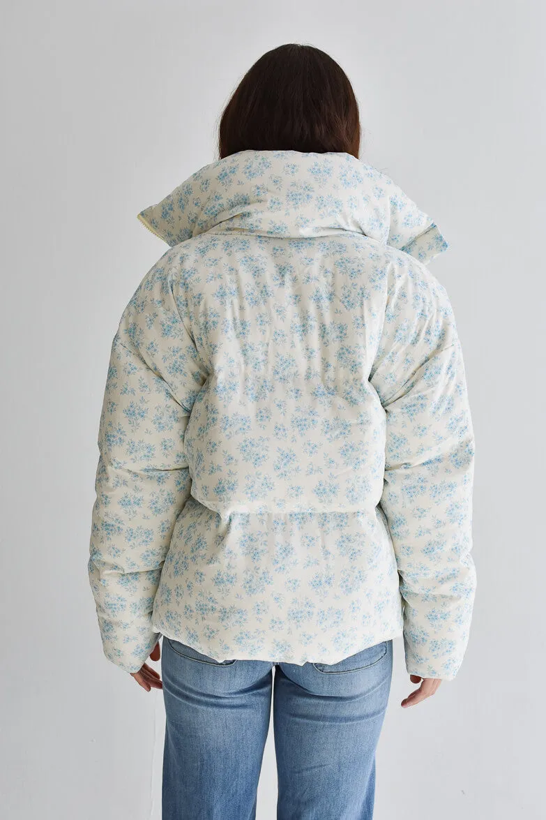 Lark Blue and White Floral Puffer Jacket sold by Confête product image thumbnail 3