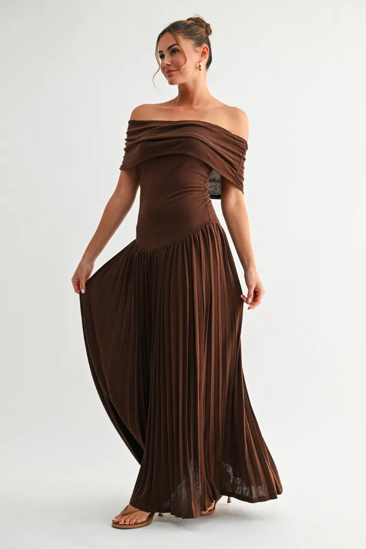 Pia Off the Shoulder Maxi Dress - Chocolate Brown sold by Confête product image thumbnail 4