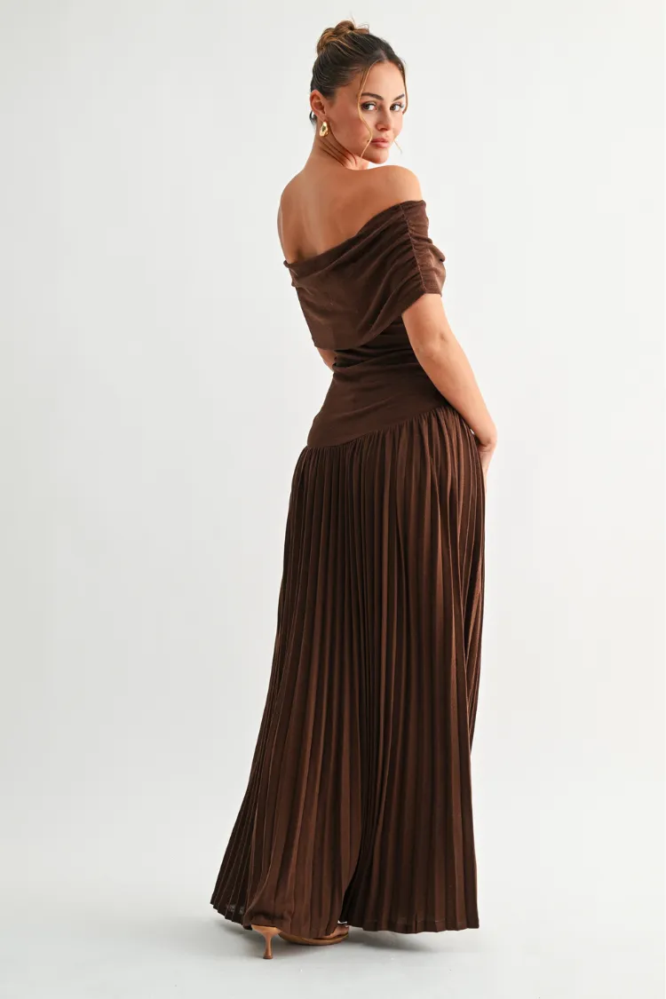 Pia Off the Shoulder Maxi Dress - Chocolate Brown sold by Confête product image thumbnail 2