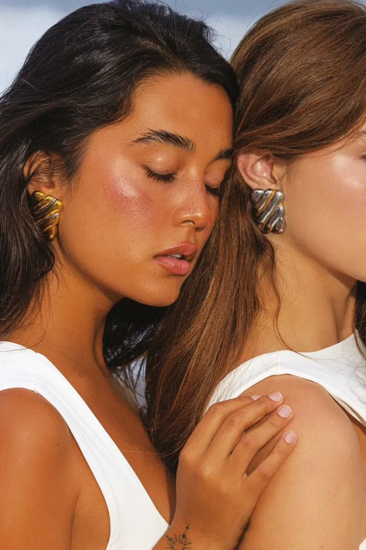 Daphne Mixed Metal Rectangular Studs - Gold sold by Confête product image thumbnail 5