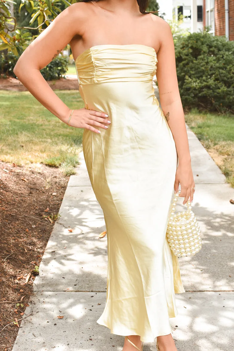 Andie Butter Yellow Silky Midi Dress sold by Confête product image thumbnail 3