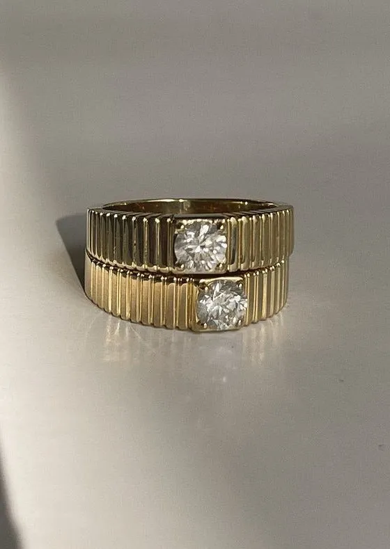 Solis Ribbed Ring Round Diamond 0.5 Carat sold by Kinn product image thumbnail 4