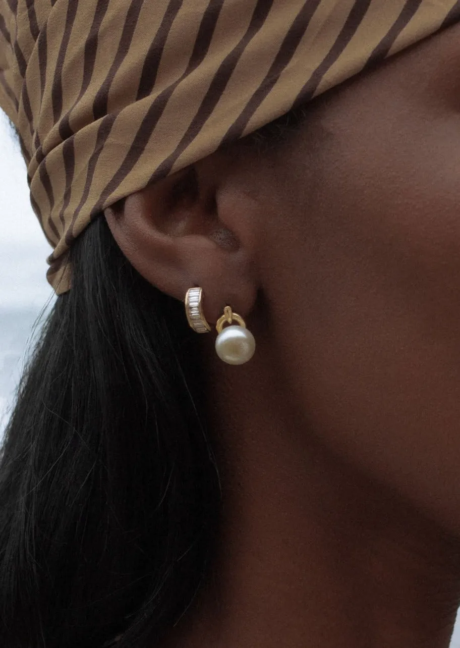 Rose Pearl Earrings Gold sold by Kinn product image thumbnail 2