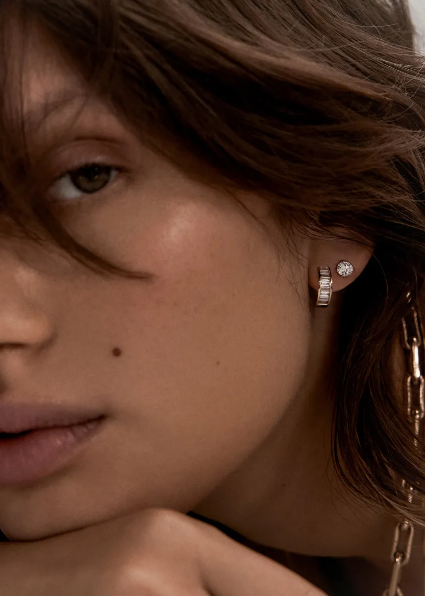 June Round Stud Earrings Diamond sold by Kinn product image thumbnail 4