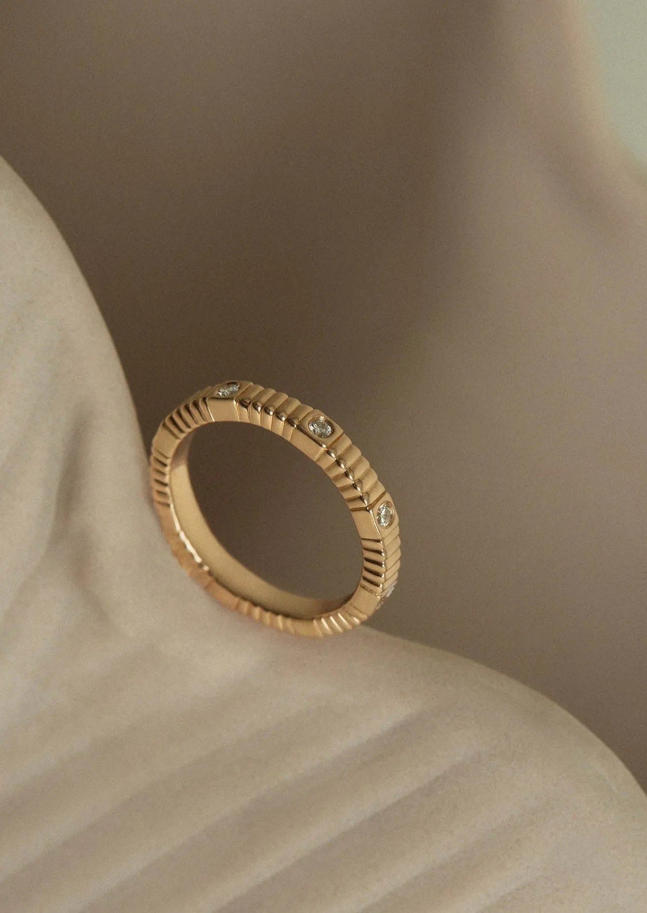 The Inés I Diamond sold by Kinn product image thumbnail 2