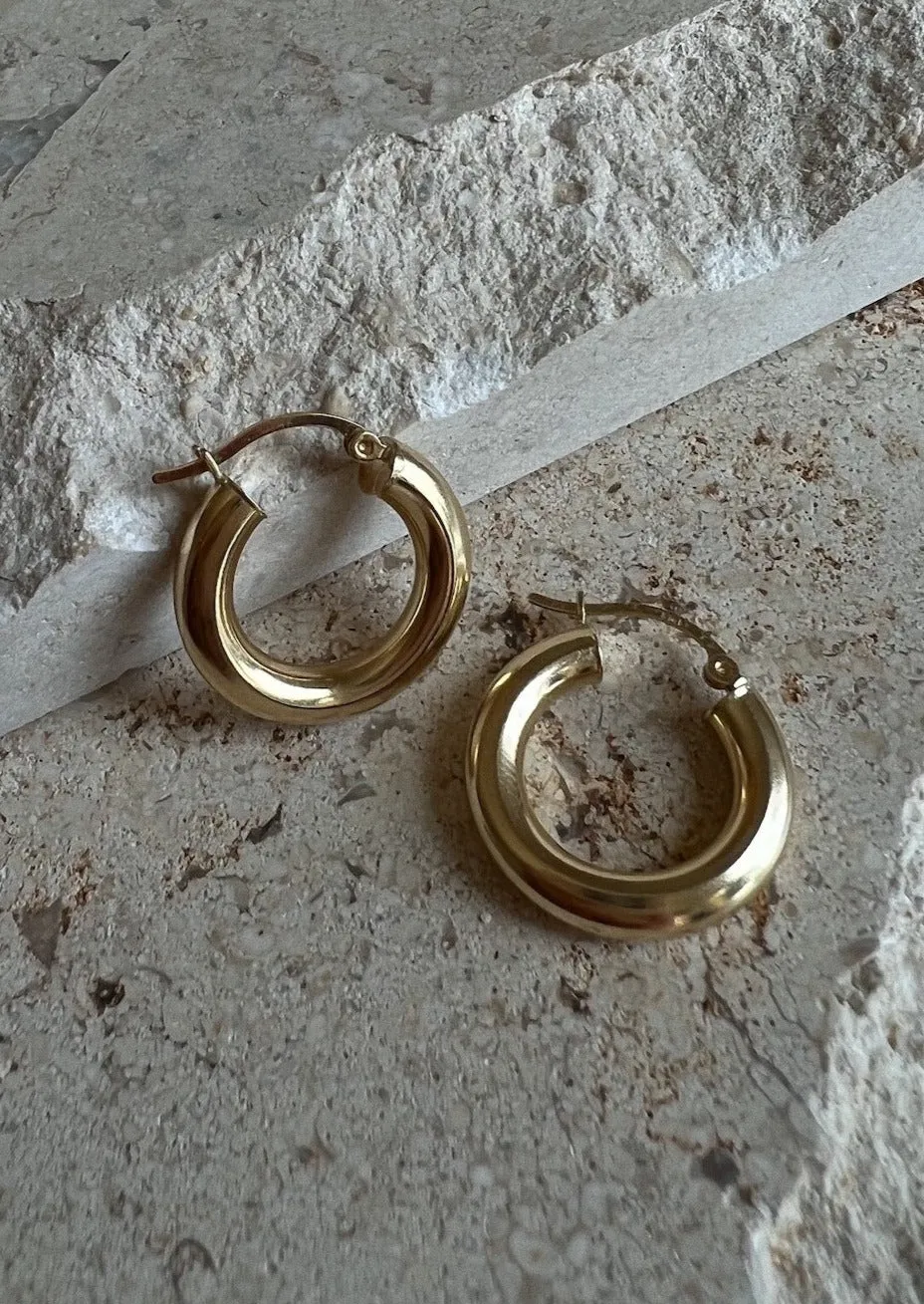 Classic Hoop Earrings Small sold by Kinn product image thumbnail 5