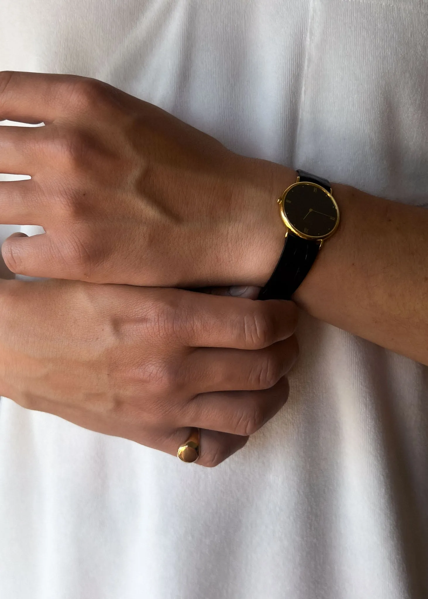 Vintage Piaget 18k Yellow Gold Men's Quartz Watch sold by Kinn product image thumbnail 2