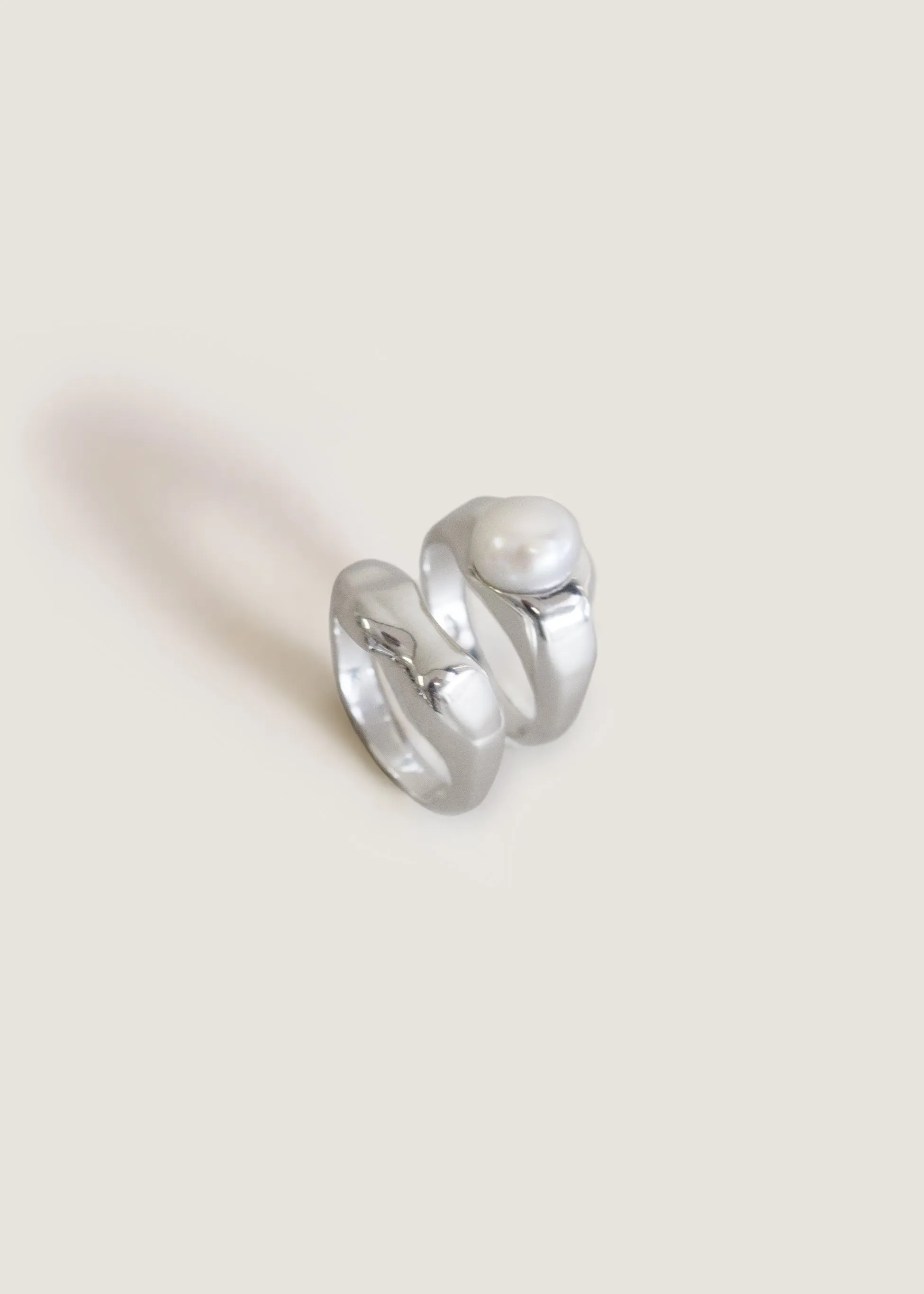 Edith Pearl Ring Stack Silver sold by Kinn product image thumbnail 3