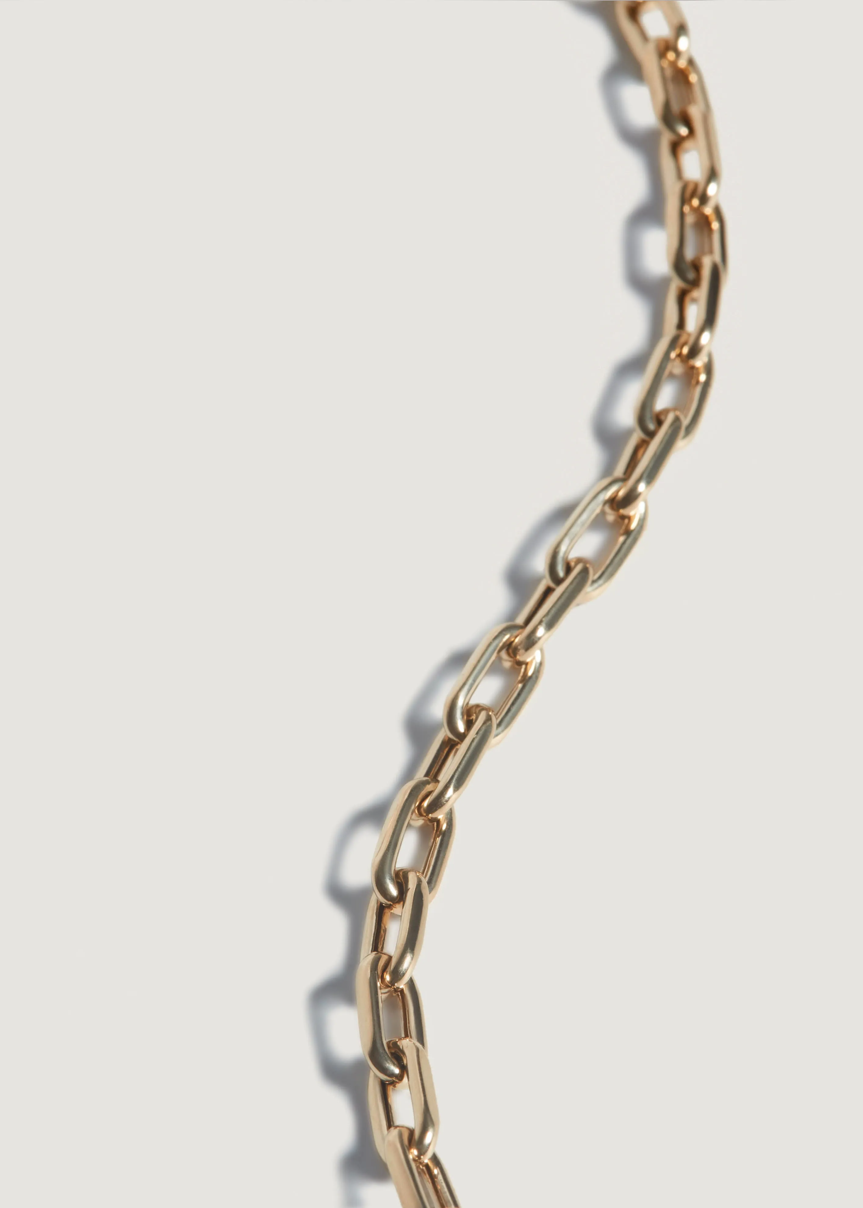 Mia Link Chain Necklace sold by Kinn product image thumbnail 3