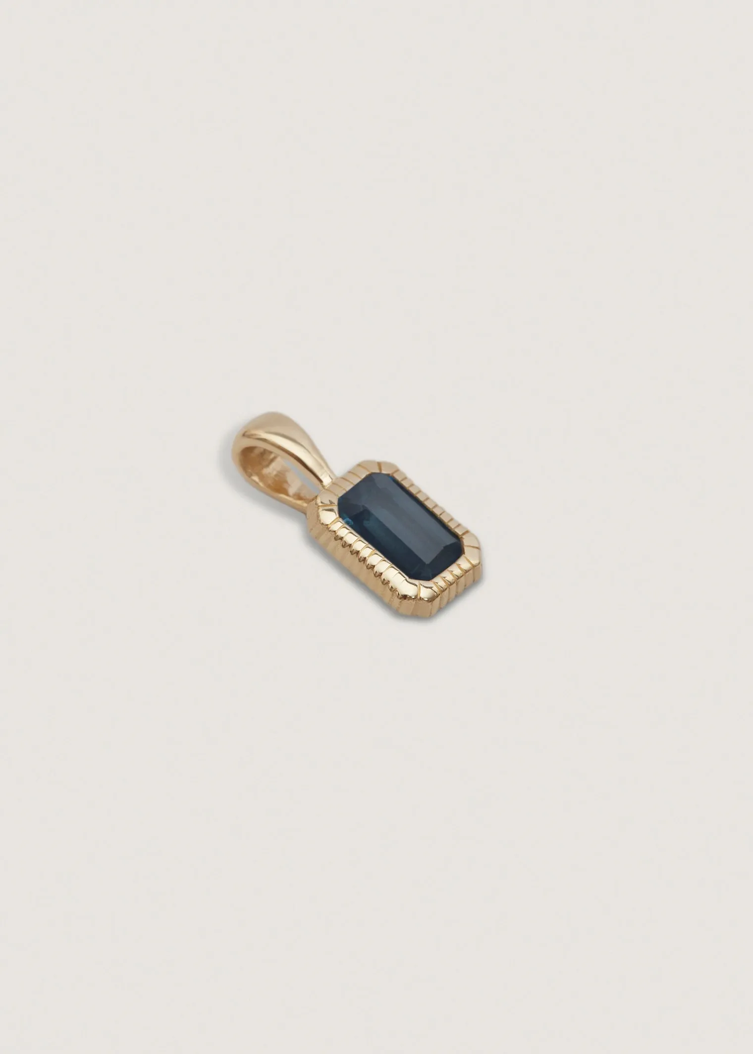 Lyra Emerald Cut Pendant Blue Sapphire sold by Kinn product image thumbnail 3