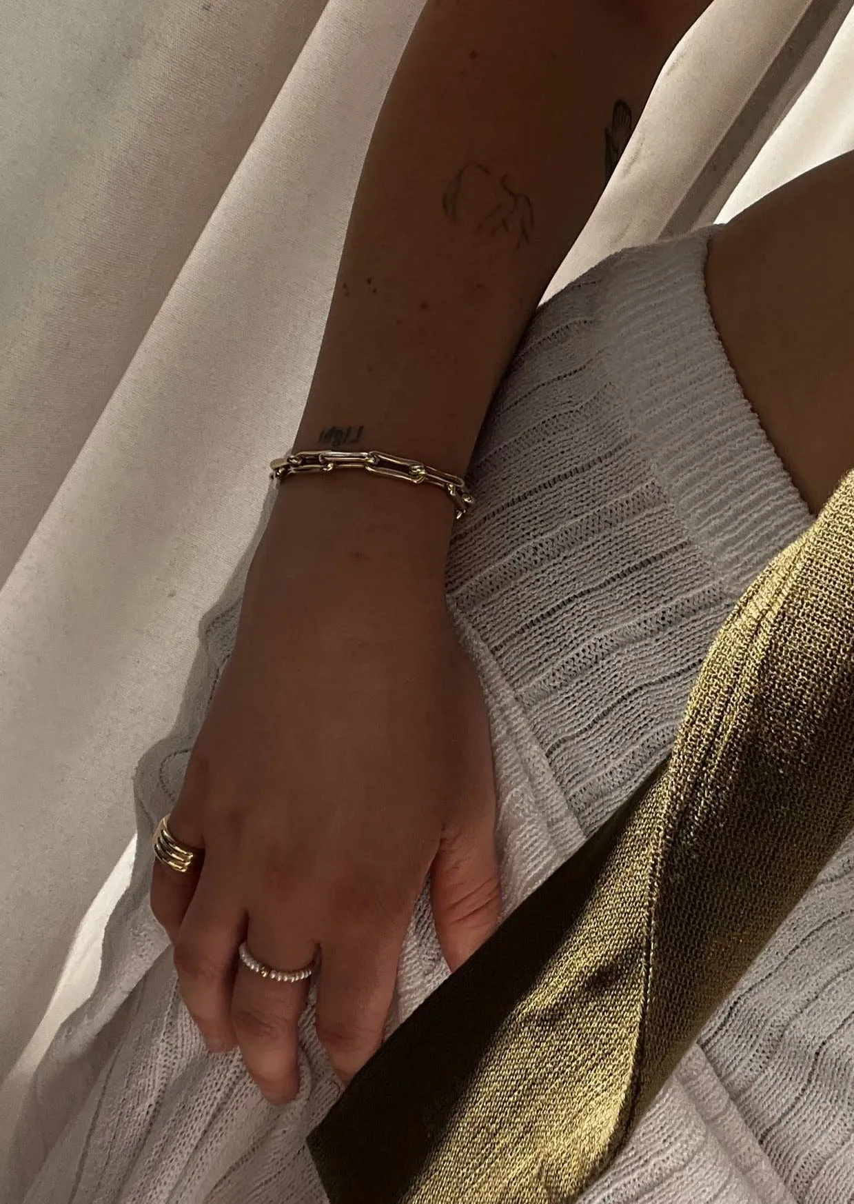 Rome Bold Link Chain Bracelet sold by Kinn product image thumbnail 3