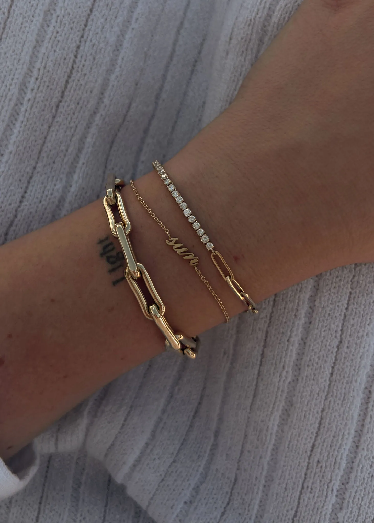 Rome Bold Link Chain Bracelet sold by Kinn product image thumbnail 2