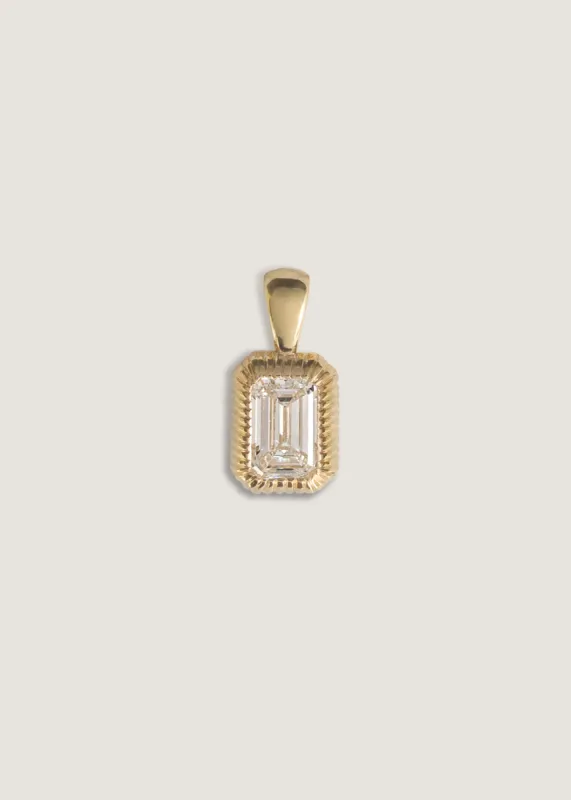 Lyra Emerald Cut Pendant Diamond sold by Kinn