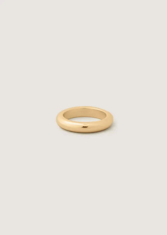 Chunky Tube Ring Gold sold by Kinn
