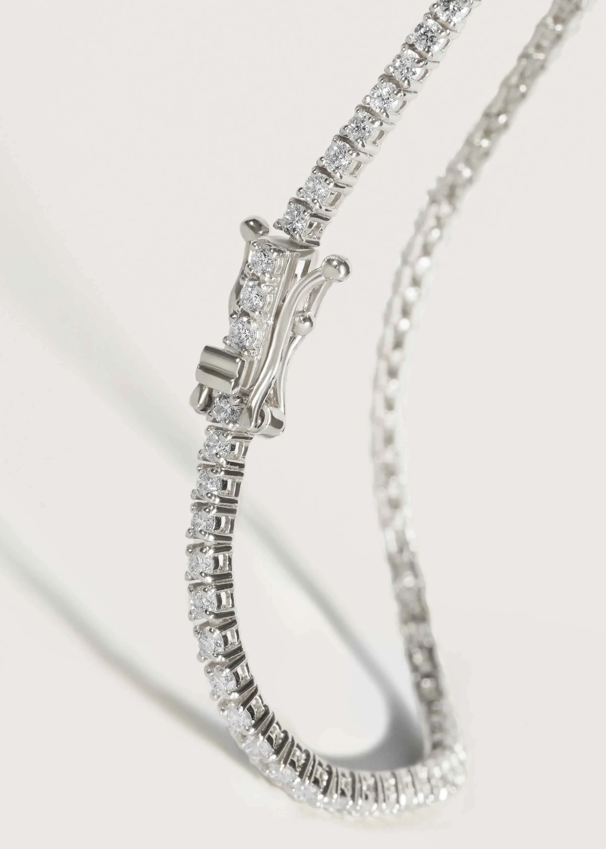 Classic Diana Tennis Bracelet 2.90ctw White Gold sold by Kinn product image thumbnail 2
